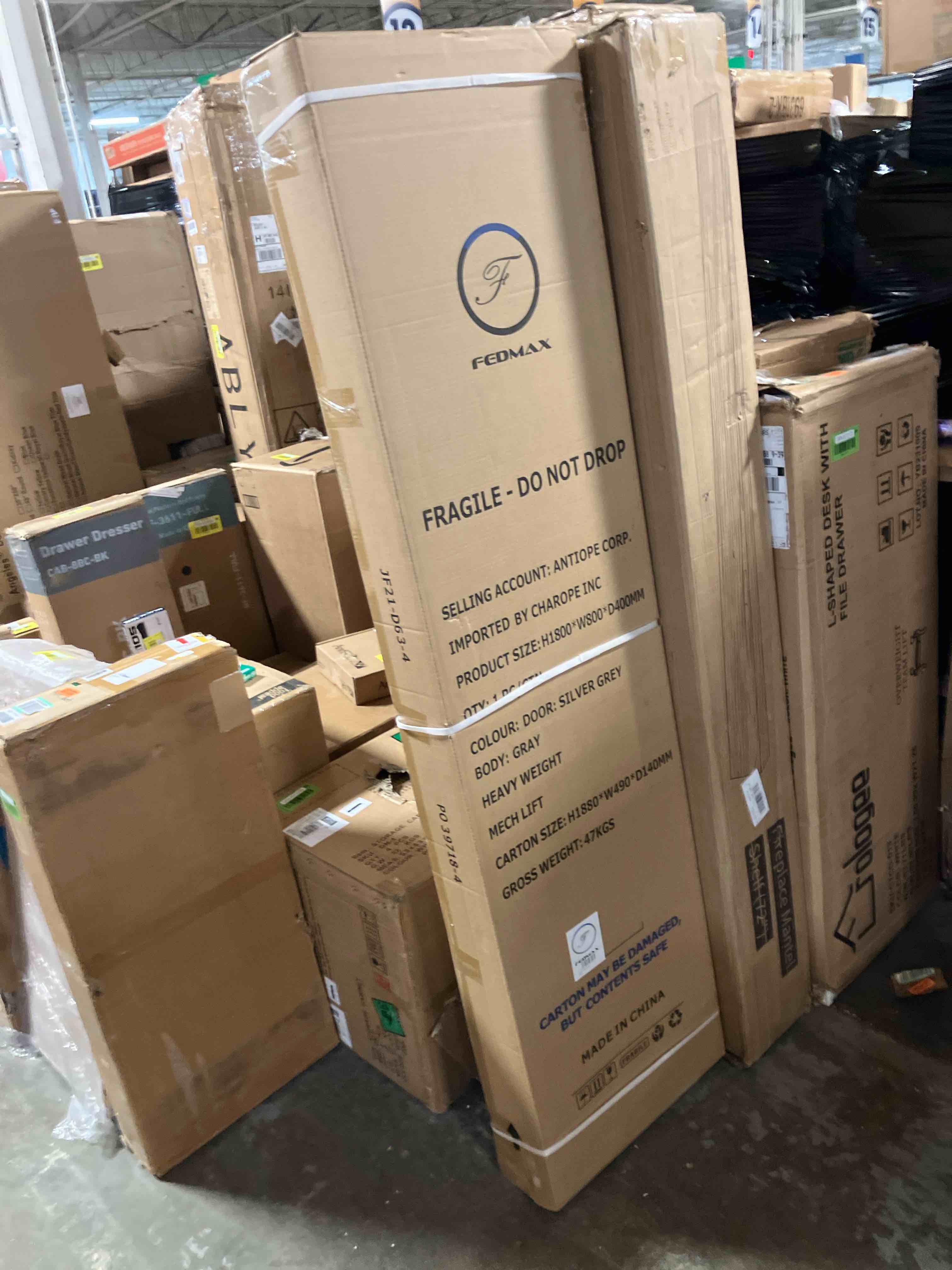 https://s3.amazonaws.com/lotting-images-prod/phillipi/GRN6072174_1710945138317.jpeg