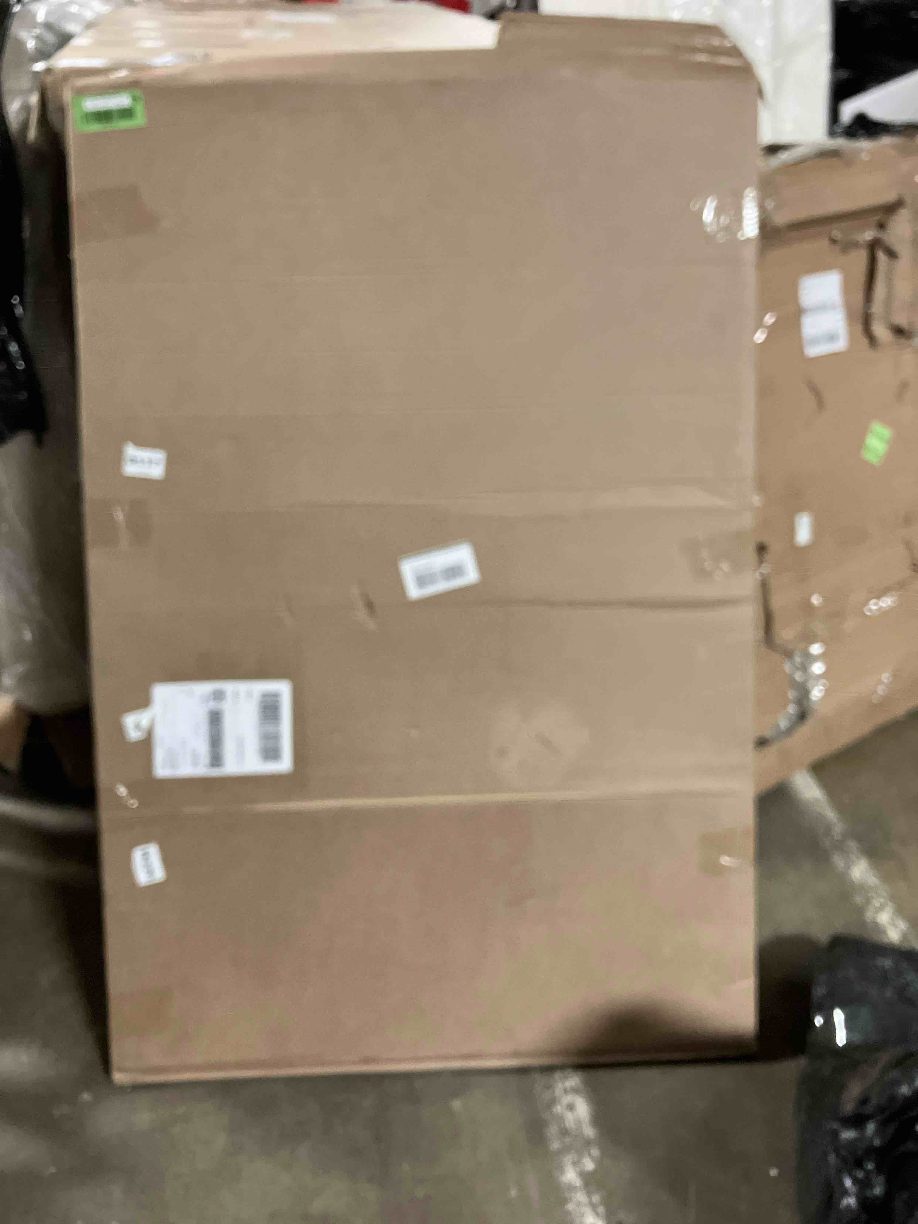 https://s3.amazonaws.com/lotting-images-prod/phillipi/GRN6073425_1712170574652.jpeg