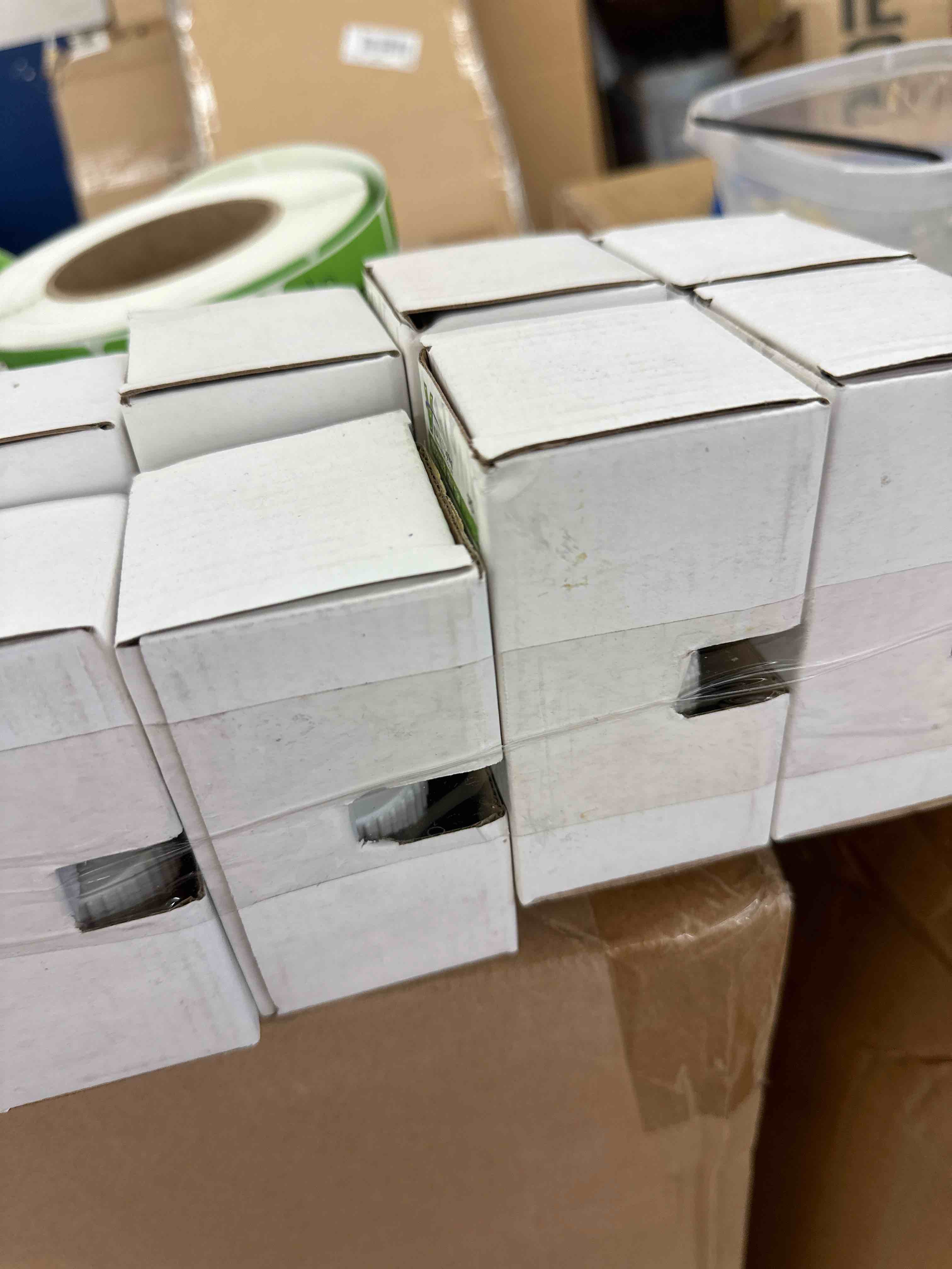 SLEEKLIGHTING E26 Standard Screw Base 13Watt CFL Light Bulb 3 Pack