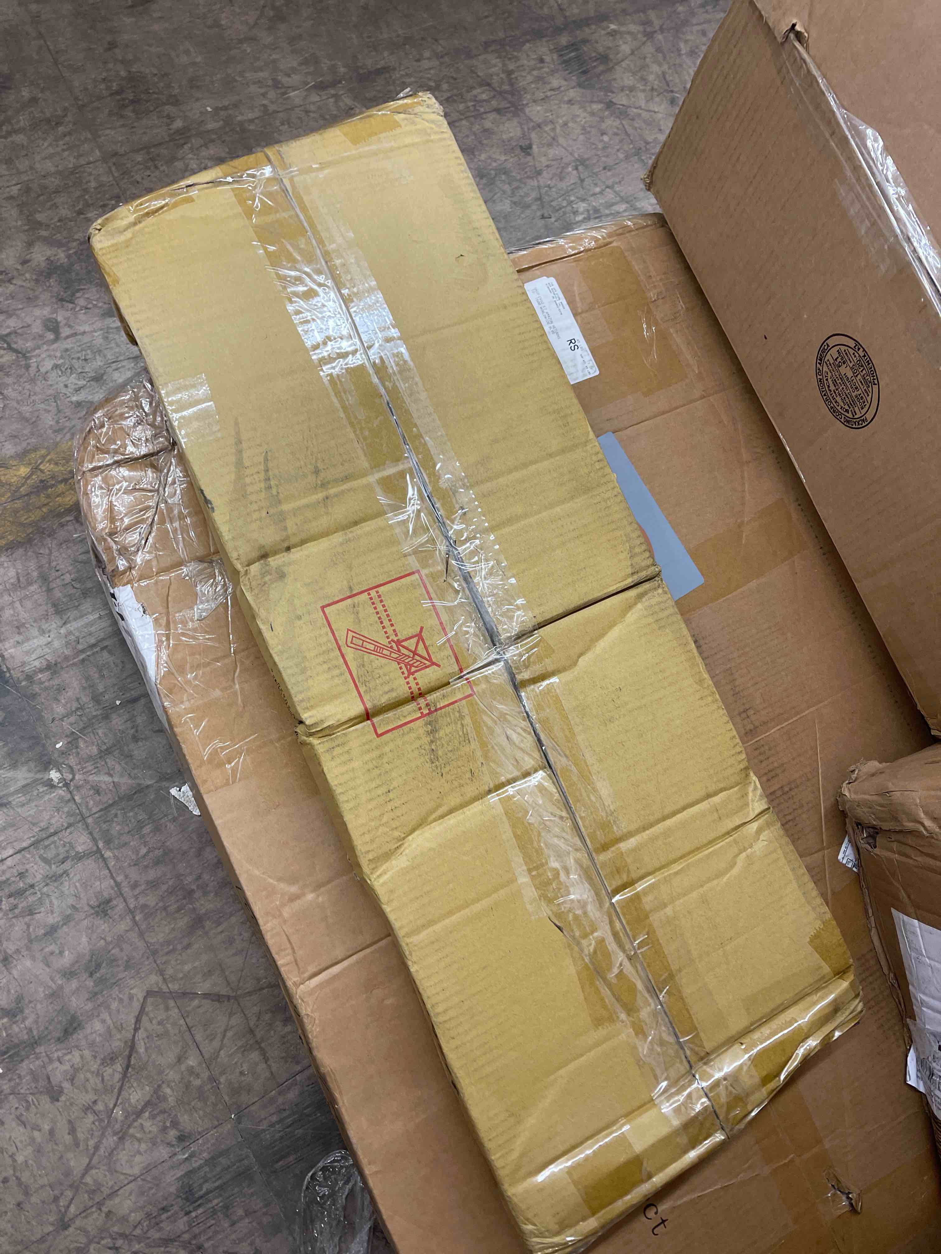 https://s3.amazonaws.com/lotting-images-prod/phillipi/GRN6075967_1728489301133.jpeg