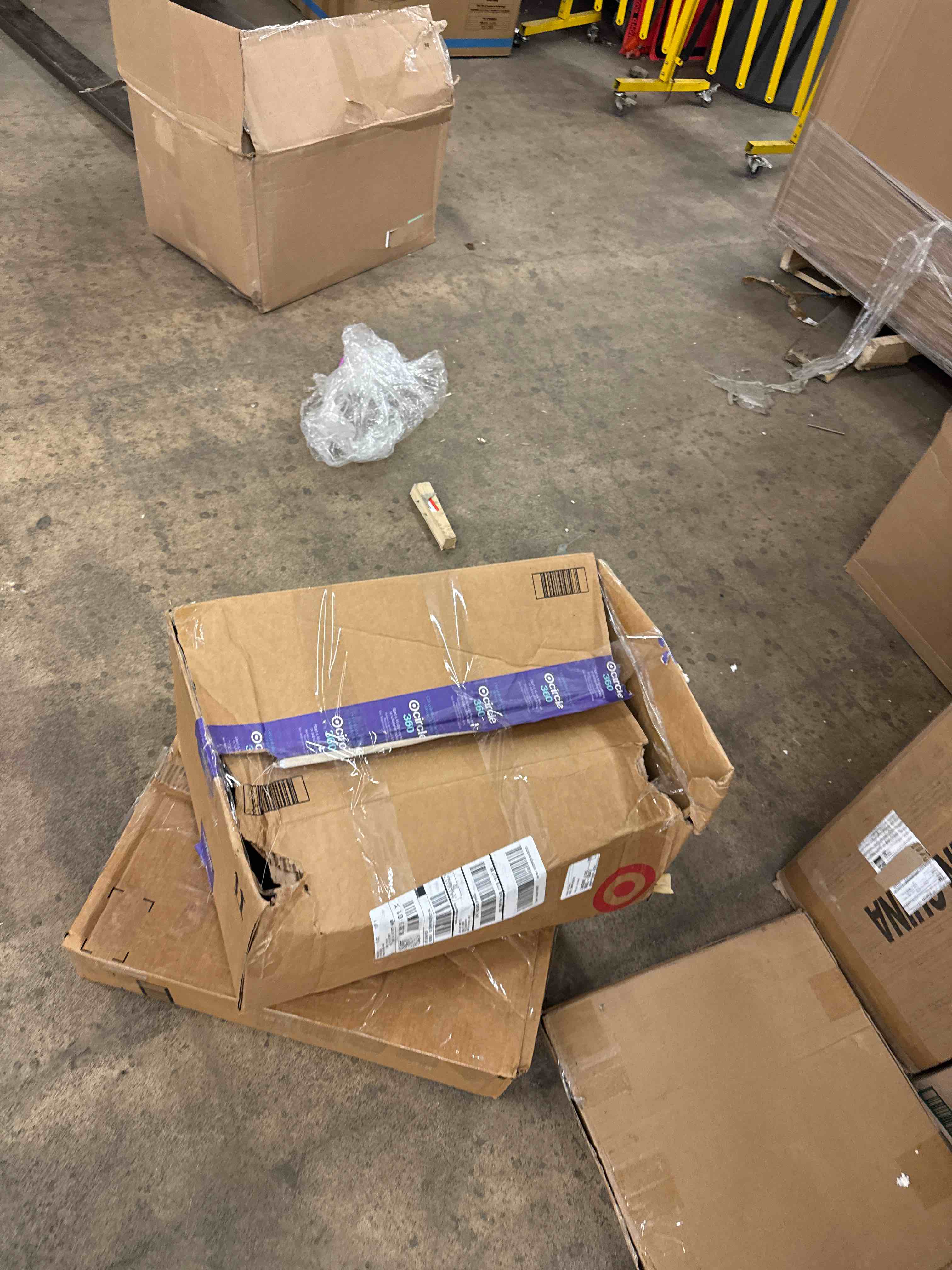 https://s3.amazonaws.com/lotting-images-prod/phillipi/GRN6076592_1730481895471.jpeg