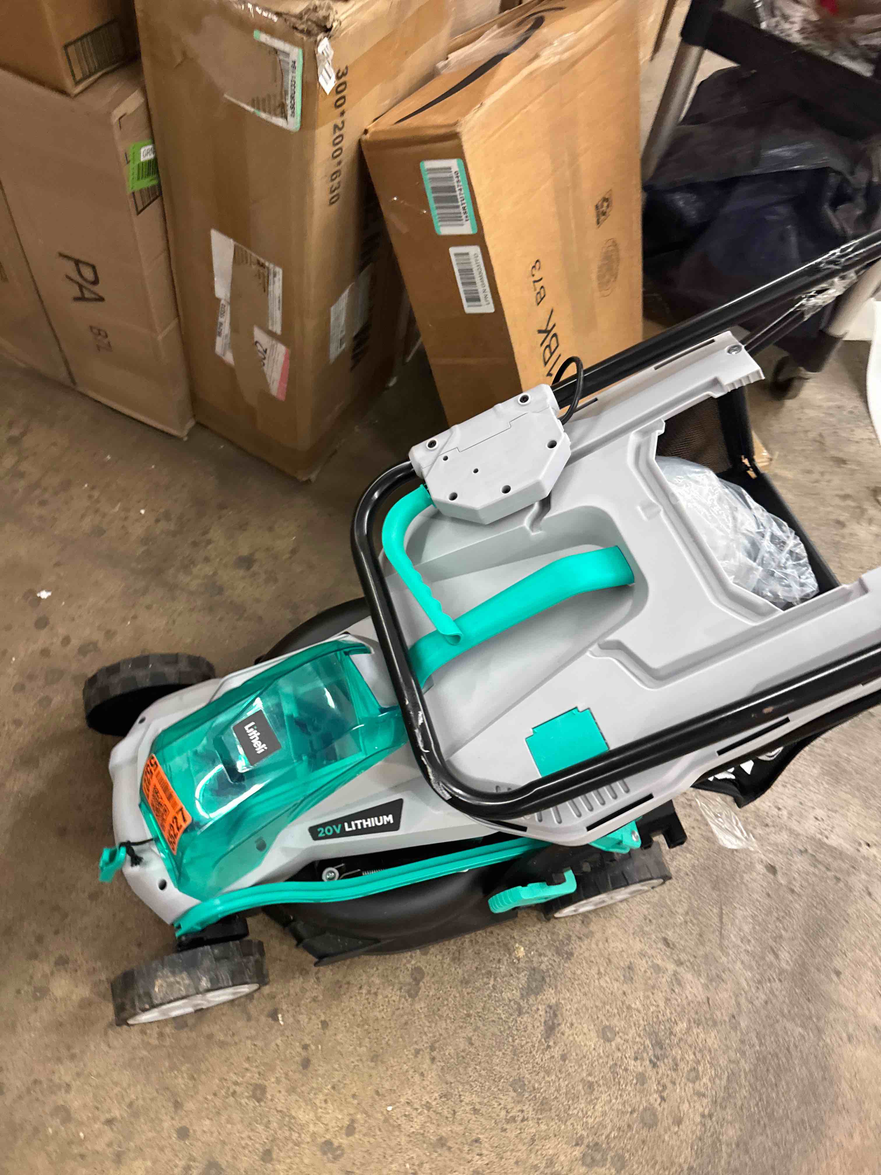 https://s3.amazonaws.com/lotting-images-prod/phillipi/GRN6076593_1730481980643.jpeg