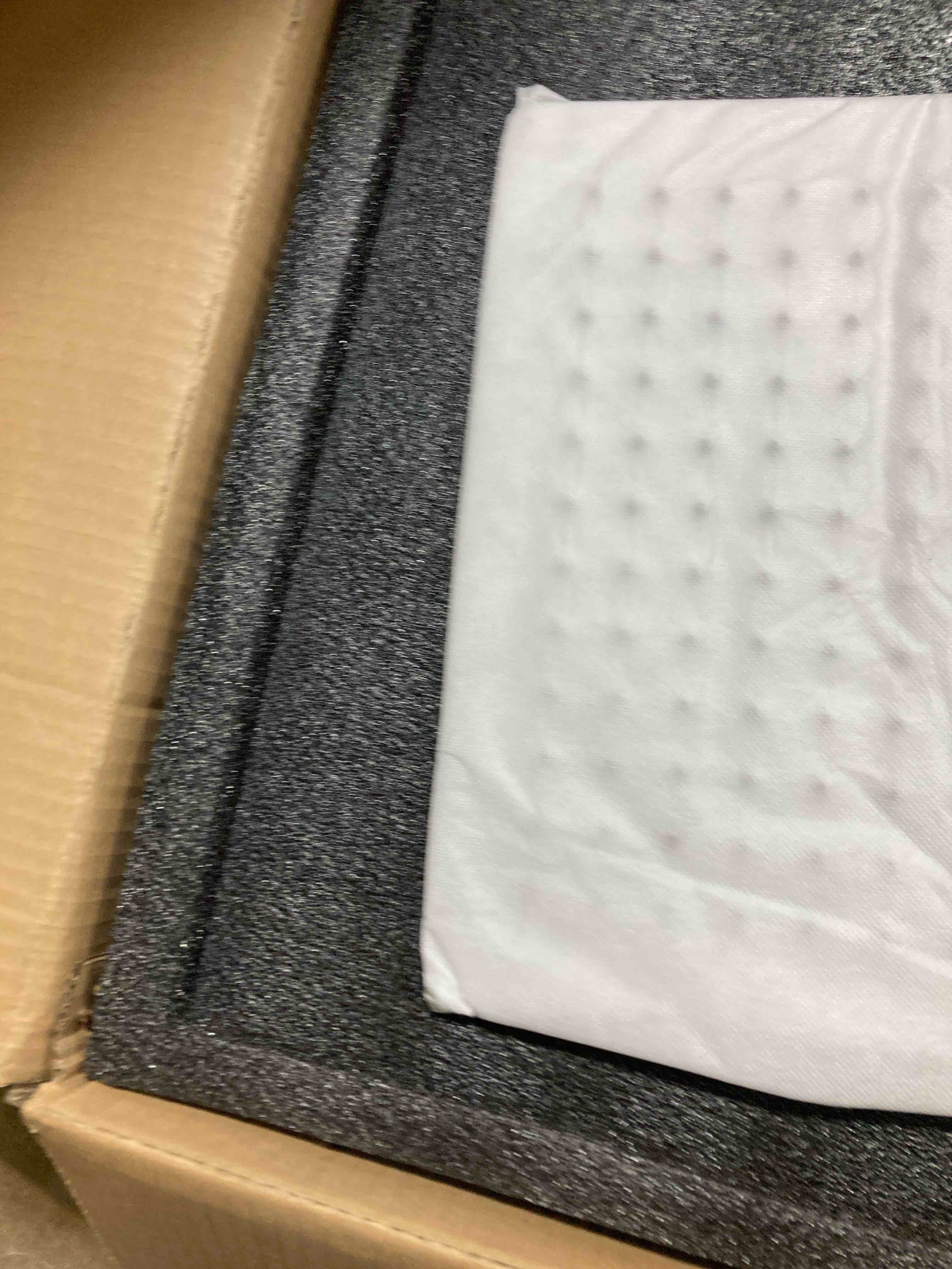 https://s3.amazonaws.com/lotting-images-prod/phillipi/GRN6077661_1715284222652.jpeg