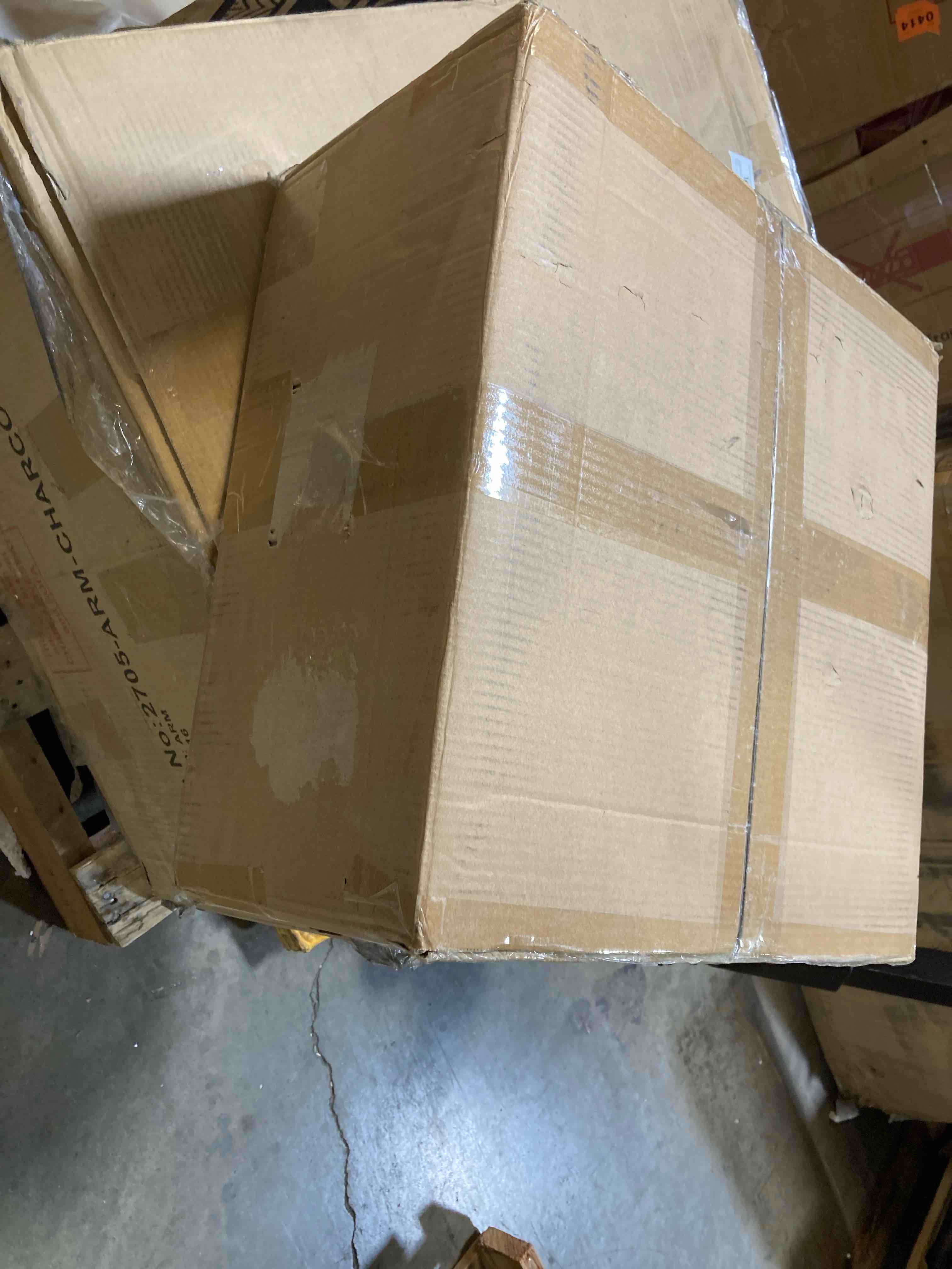 https://s3.amazonaws.com/lotting-images-prod/phillipi/GRN6077661_1715284308011.jpeg
