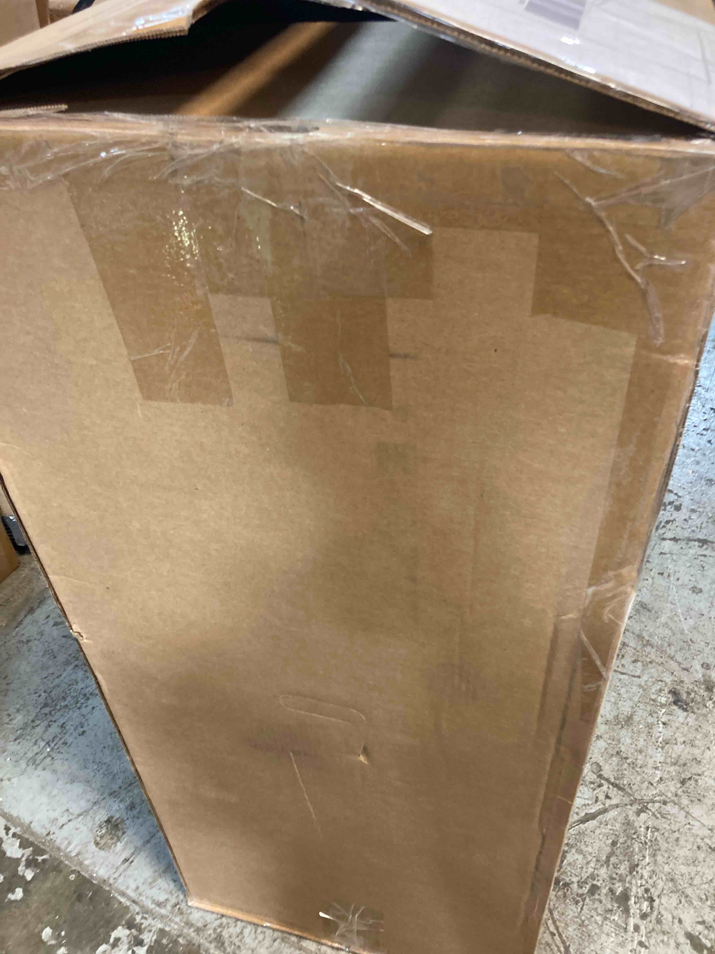 https://s3.amazonaws.com/lotting-images-prod/phillipi/GRN6078177_1716381852406.jpeg