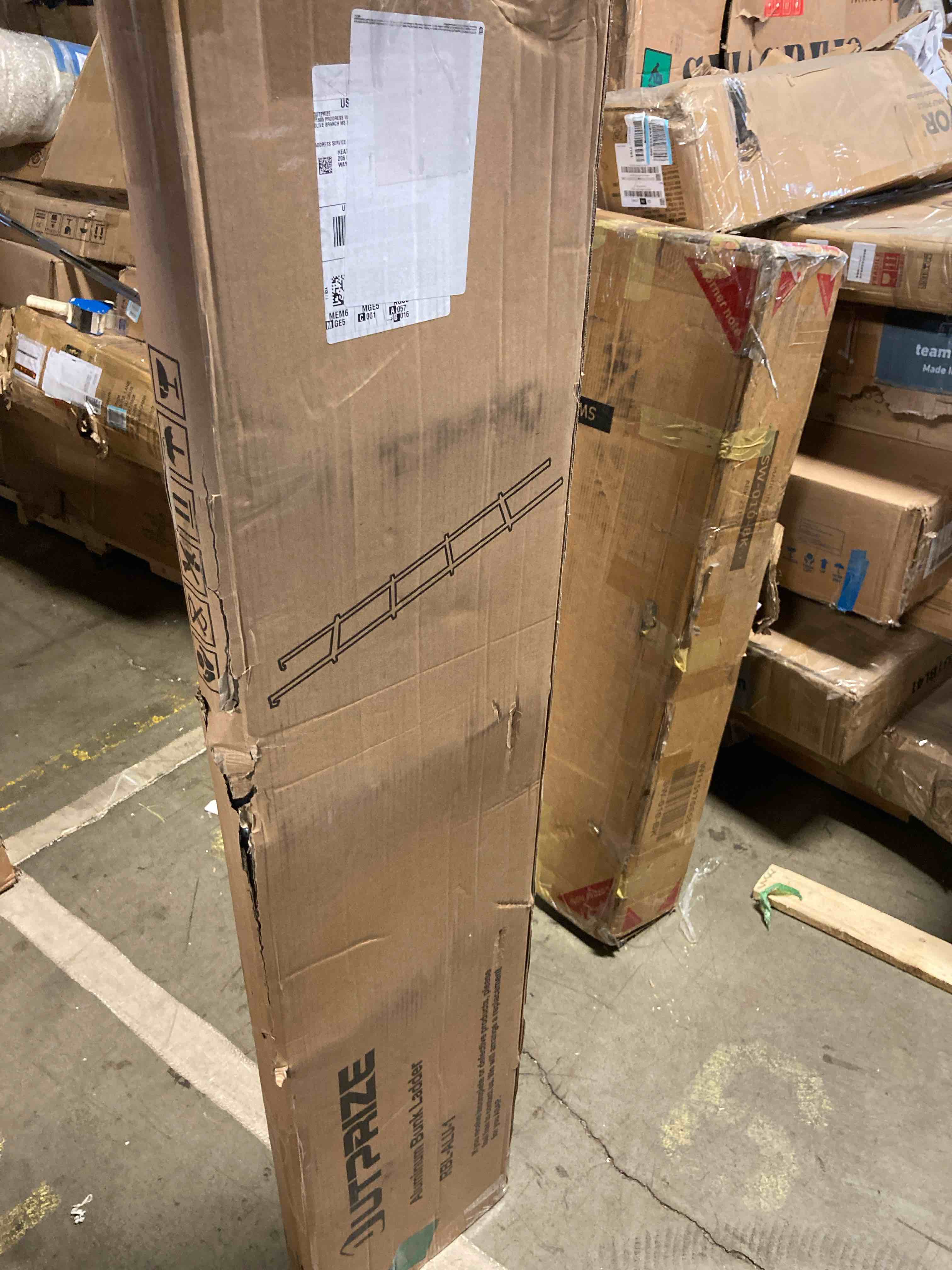 https://s3.amazonaws.com/lotting-images-prod/phillipi/GRN6078372_1717525267970.jpeg