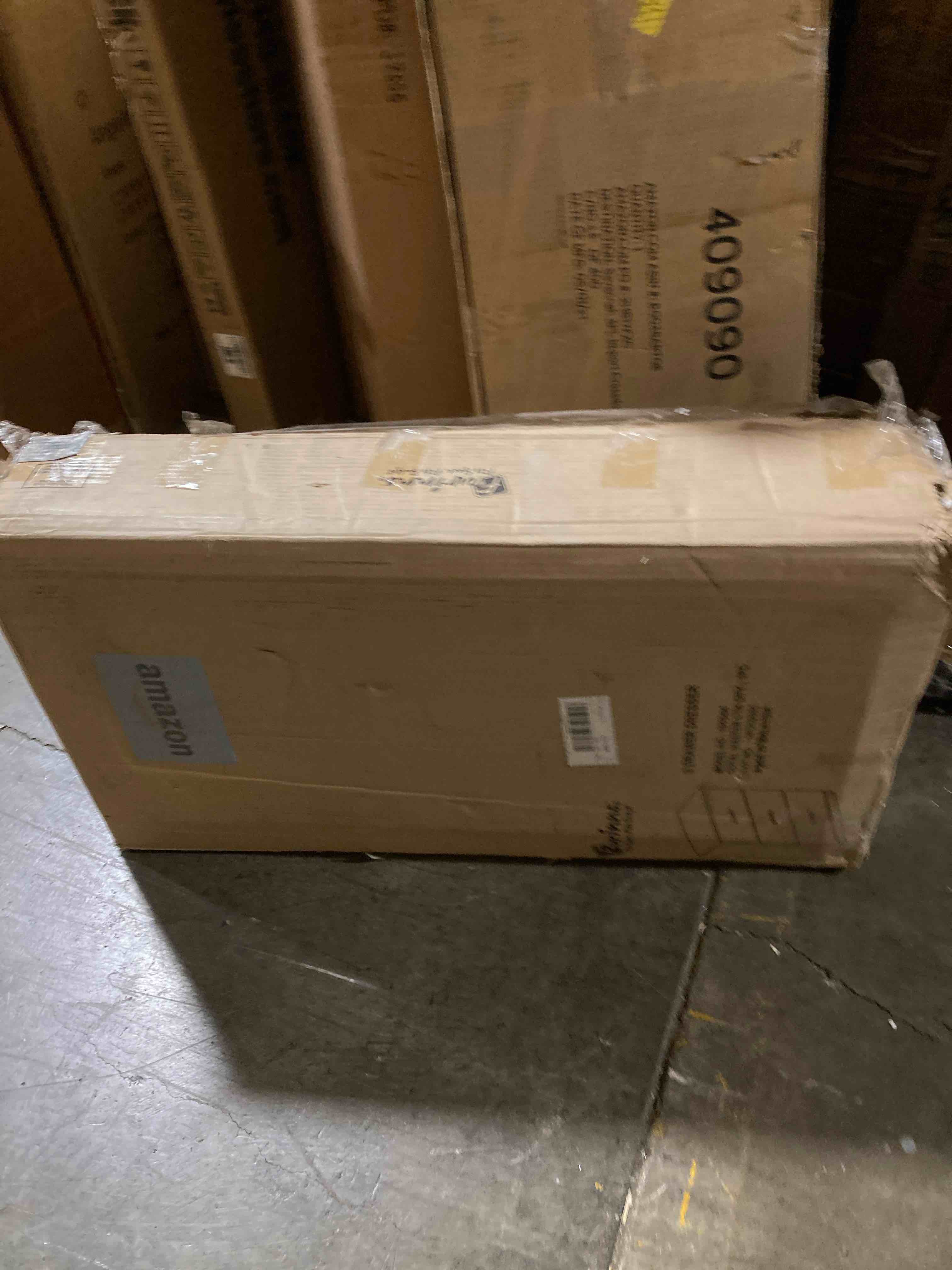 https://s3.amazonaws.com/lotting-images-prod/phillipi/GRN6078416_1717602879675.jpeg