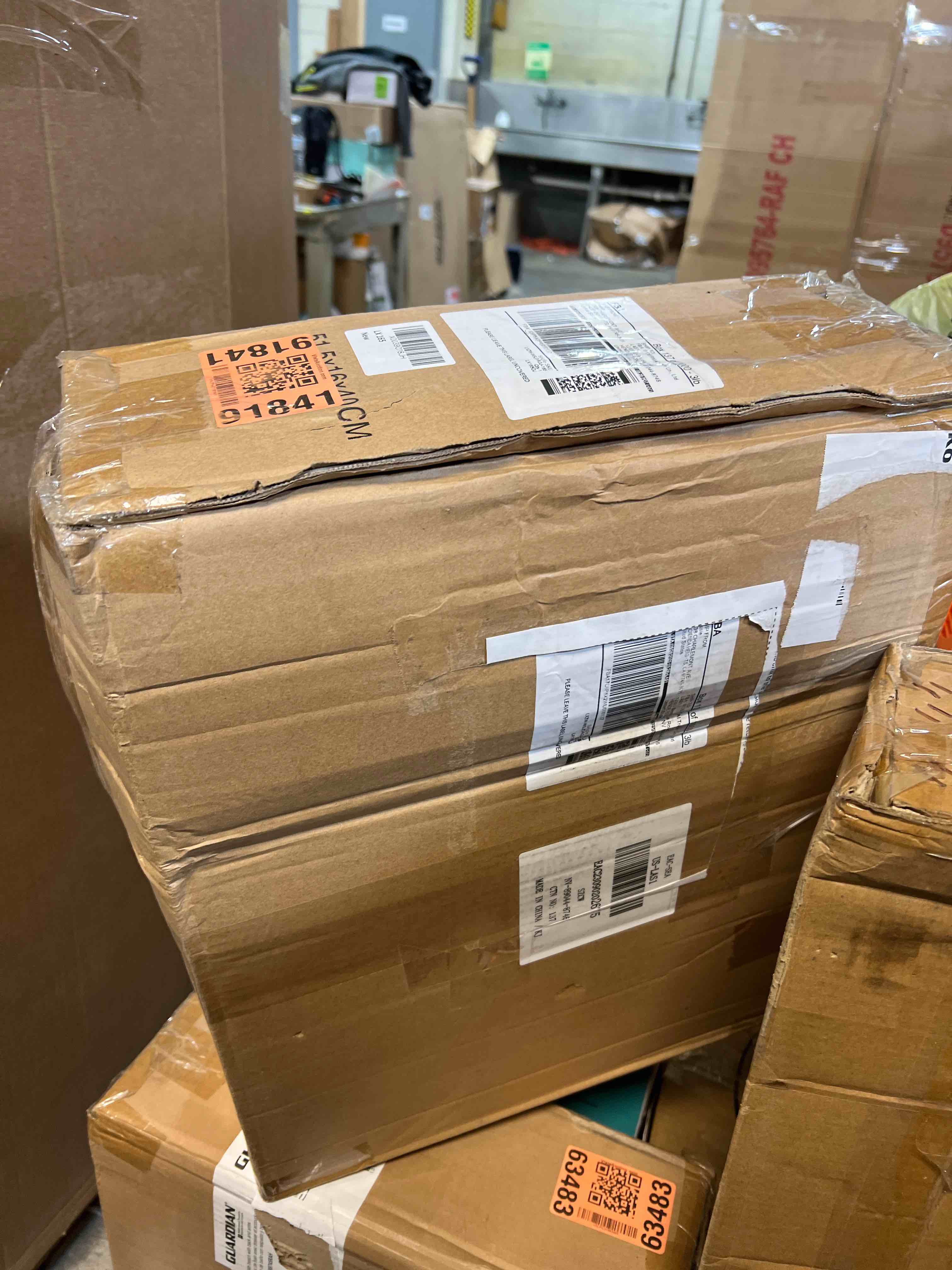 https://s3.amazonaws.com/lotting-images-prod/phillipi/GRN6078978_1729092751484.jpeg