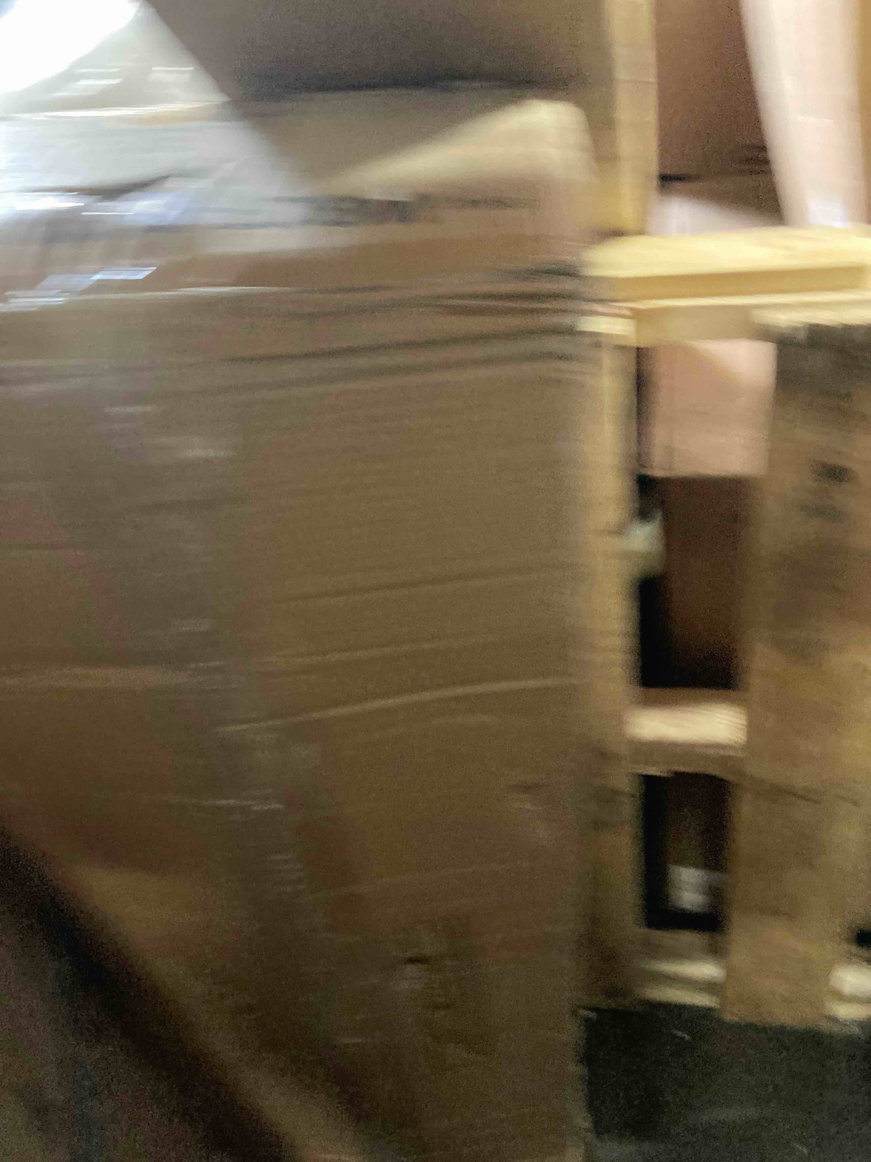 https://s3.amazonaws.com/lotting-images-prod/phillipi/GRN6079317_1729694598212.jpeg