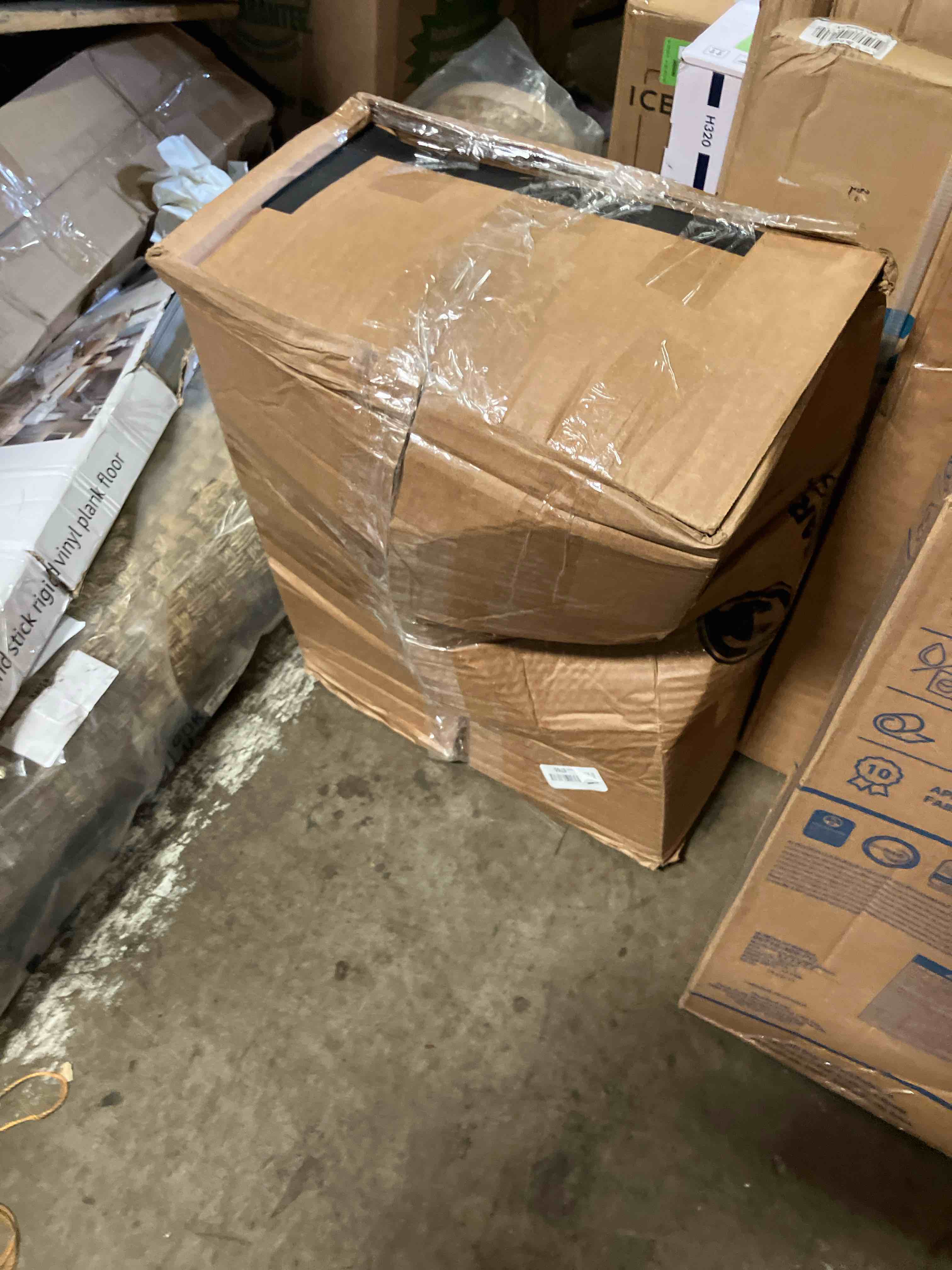 https://s3.amazonaws.com/lotting-images-prod/phillipi/GRN6452298_1722615097747.jpeg