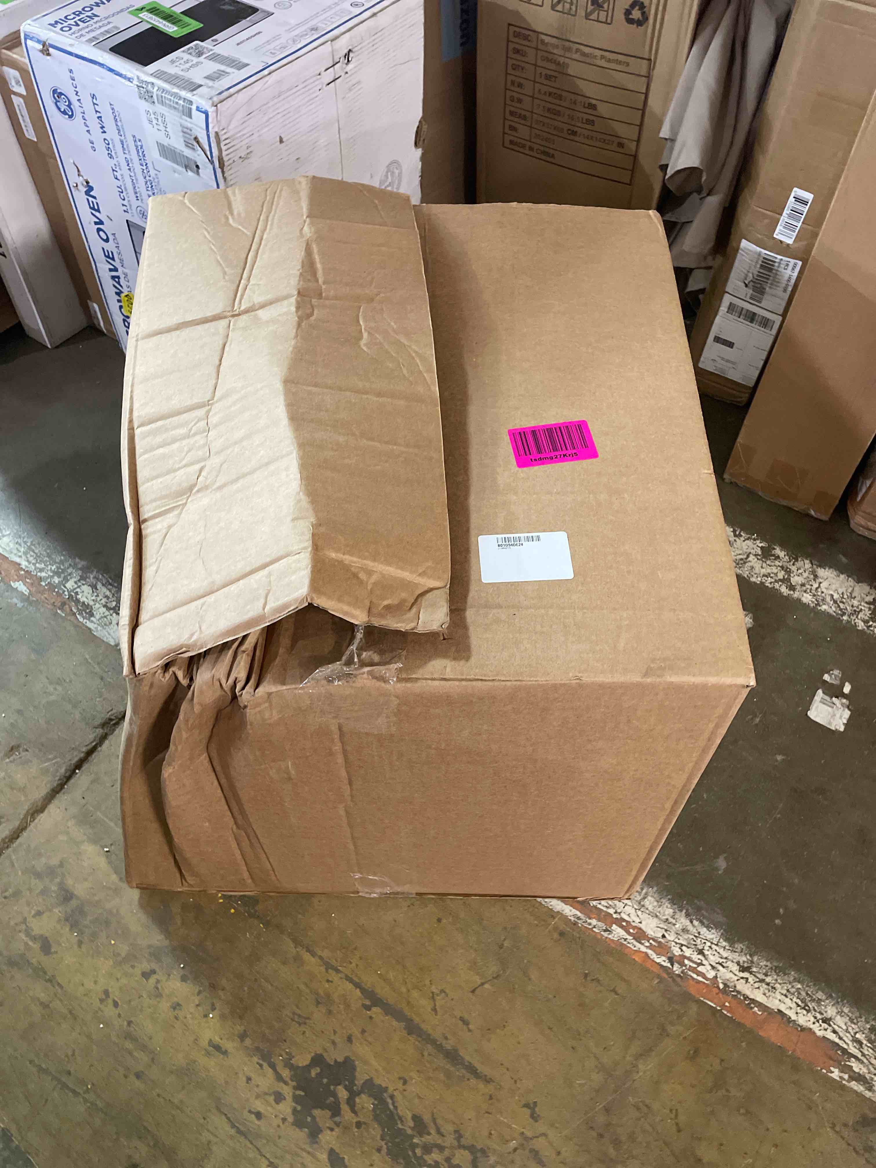 https://s3.amazonaws.com/lotting-images-prod/phillipi/GRN6455627_1719950182454.jpeg
