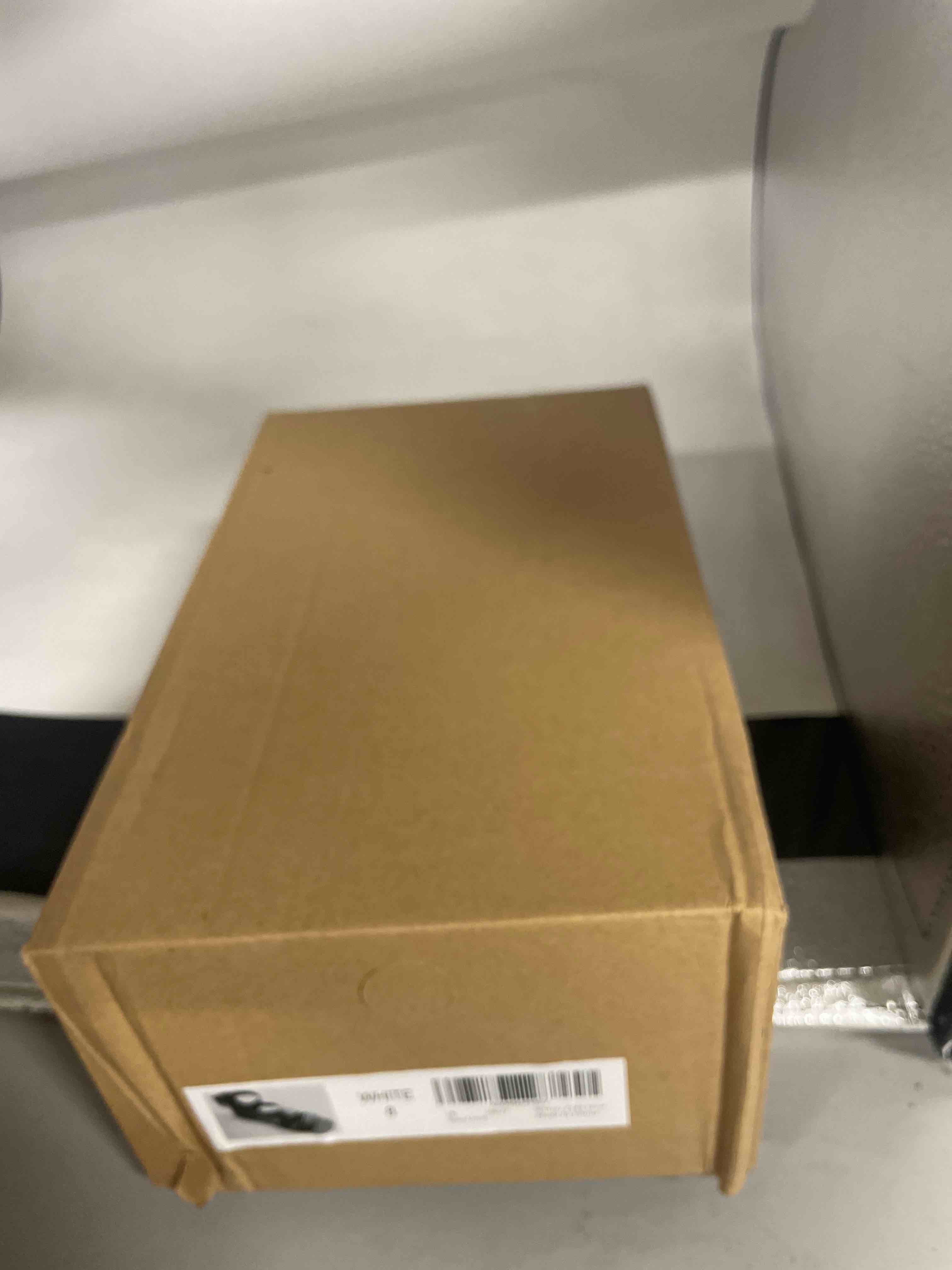 https://s3.amazonaws.com/lotting-images-prod/phillipi/GRN6460125_1731359382625.jpeg