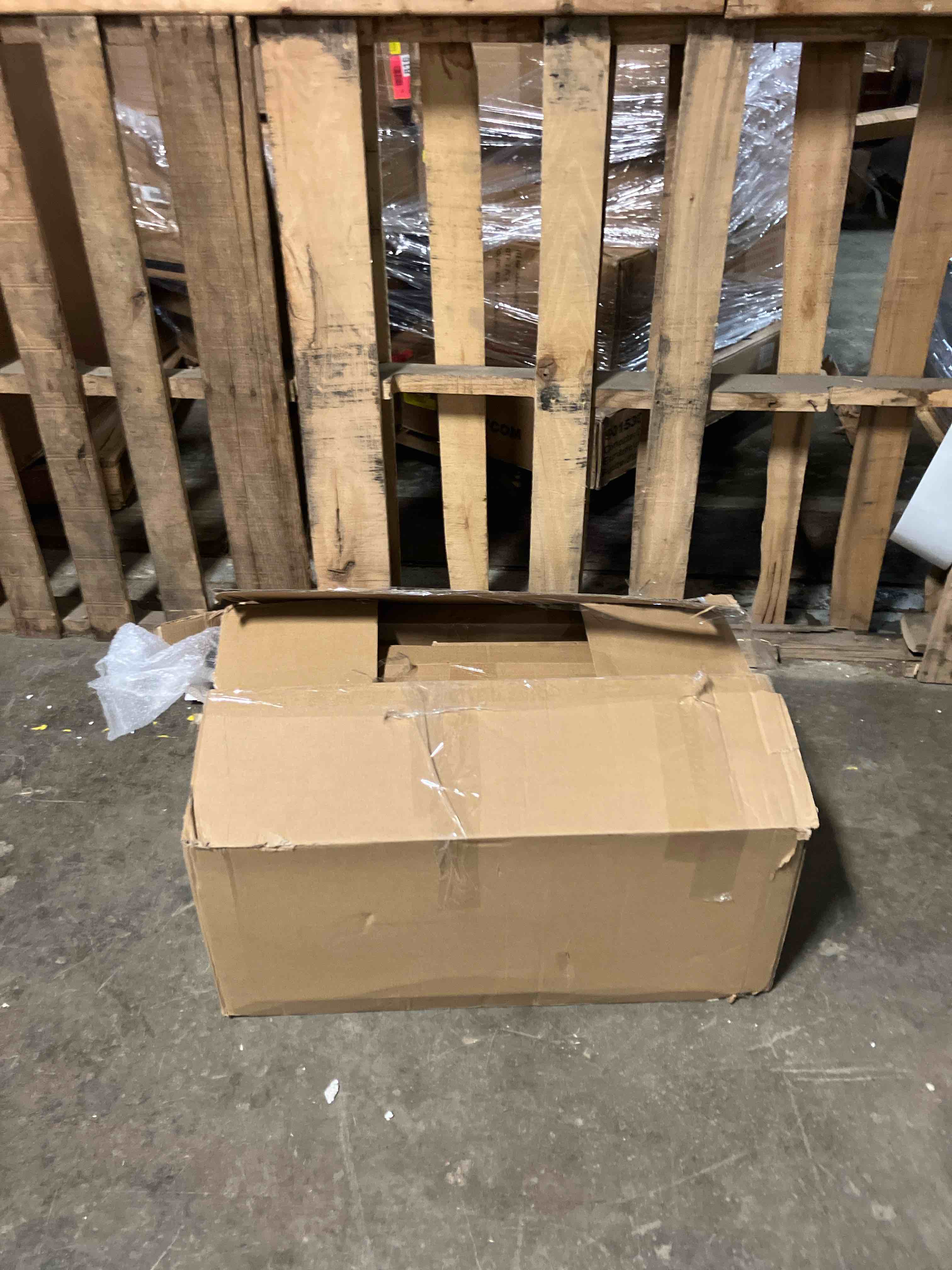 https://s3.amazonaws.com/lotting-images-prod/phillipi/GRN6460919_1738102393928.jpeg