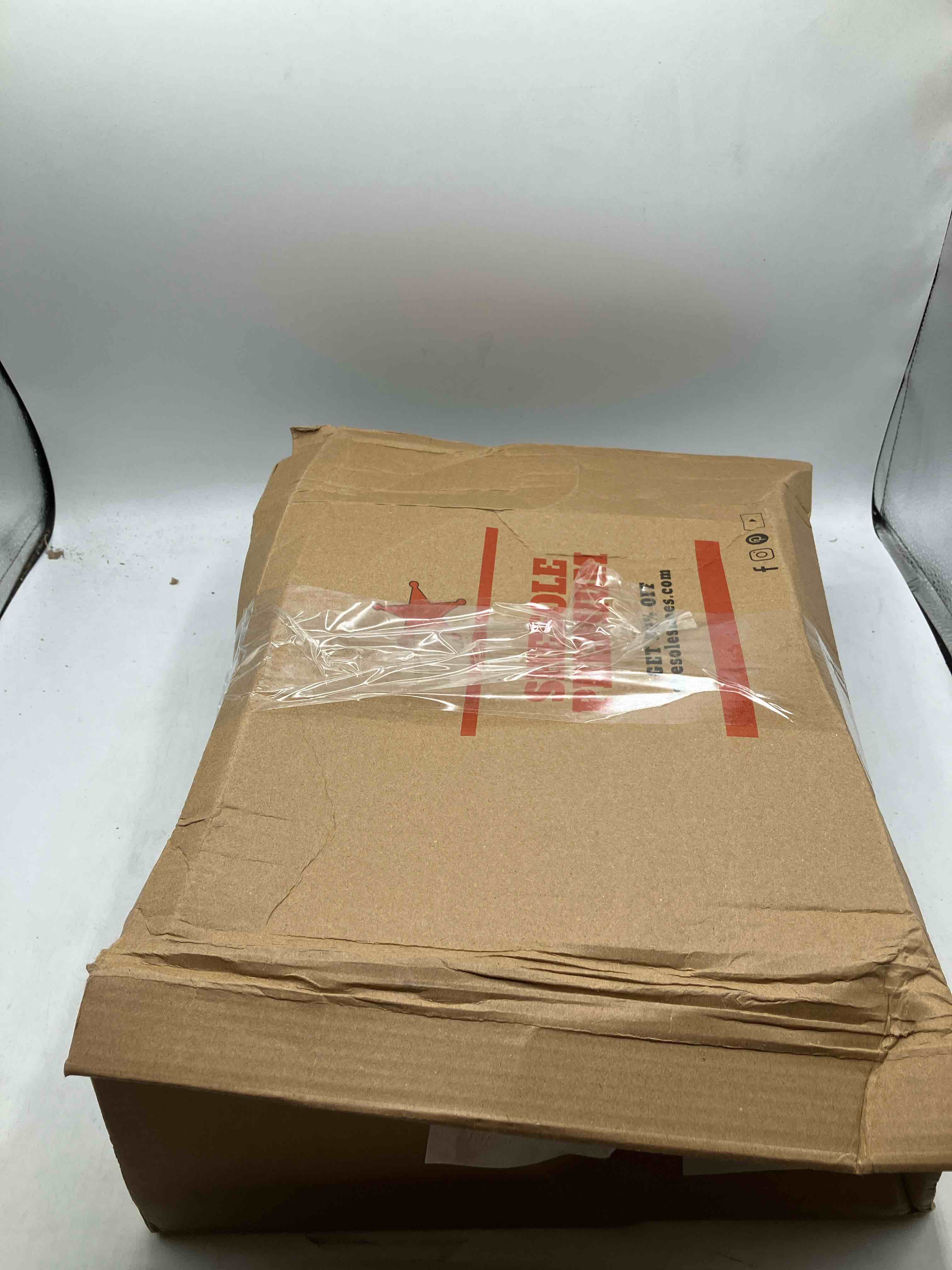 https://s3.amazonaws.com/lotting-images-prod/phillipi/GRN6461507_1724177741799.jpeg