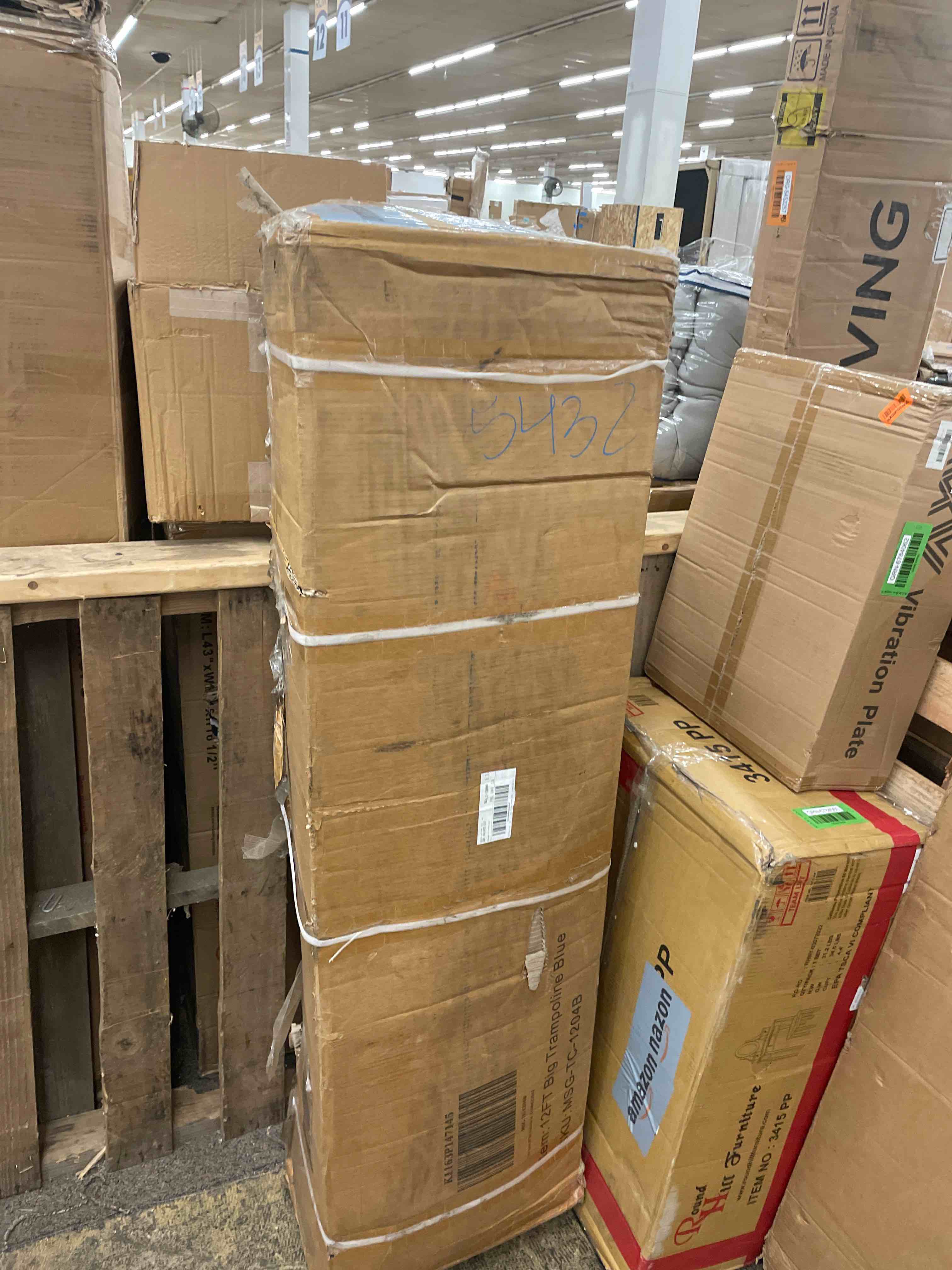 https://s3.amazonaws.com/lotting-images-prod/phillipi/GRN6784063_1729098091840.jpeg