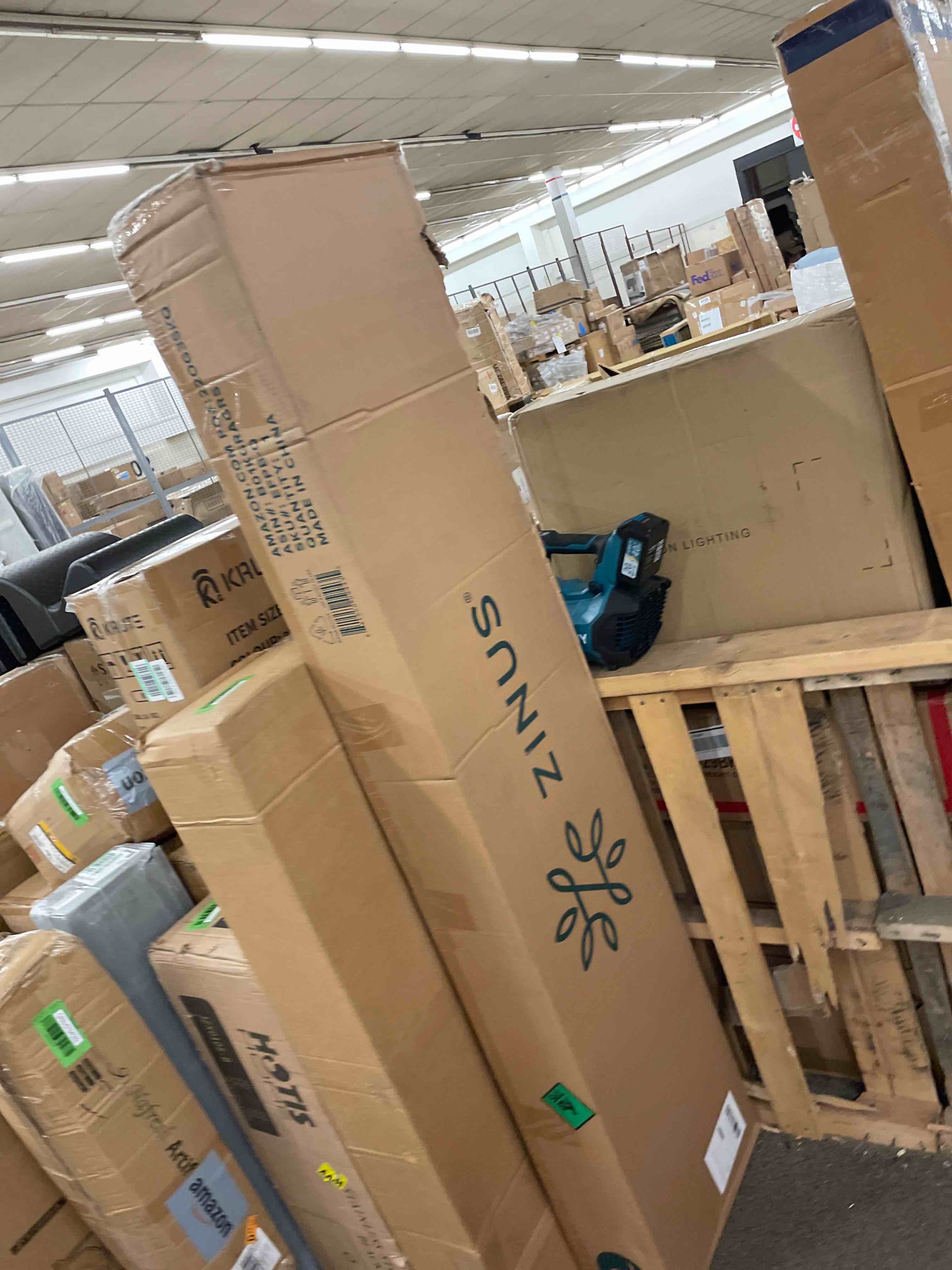 https://s3.amazonaws.com/lotting-images-prod/phillipi/GRN6784588_1730878162309.jpeg
