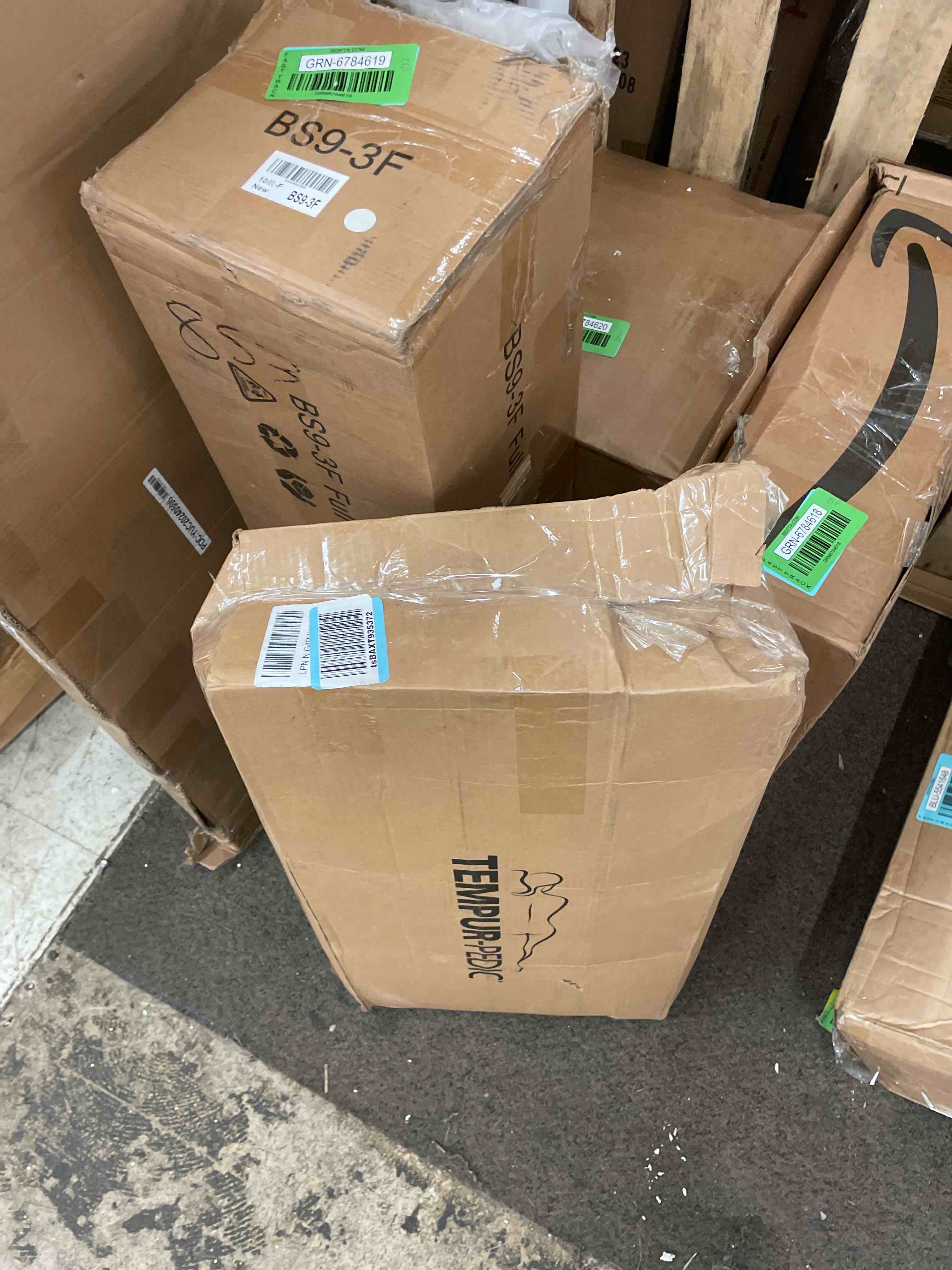 https://s3.amazonaws.com/lotting-images-prod/phillipi/GRN6784617_1730875607162.jpeg
