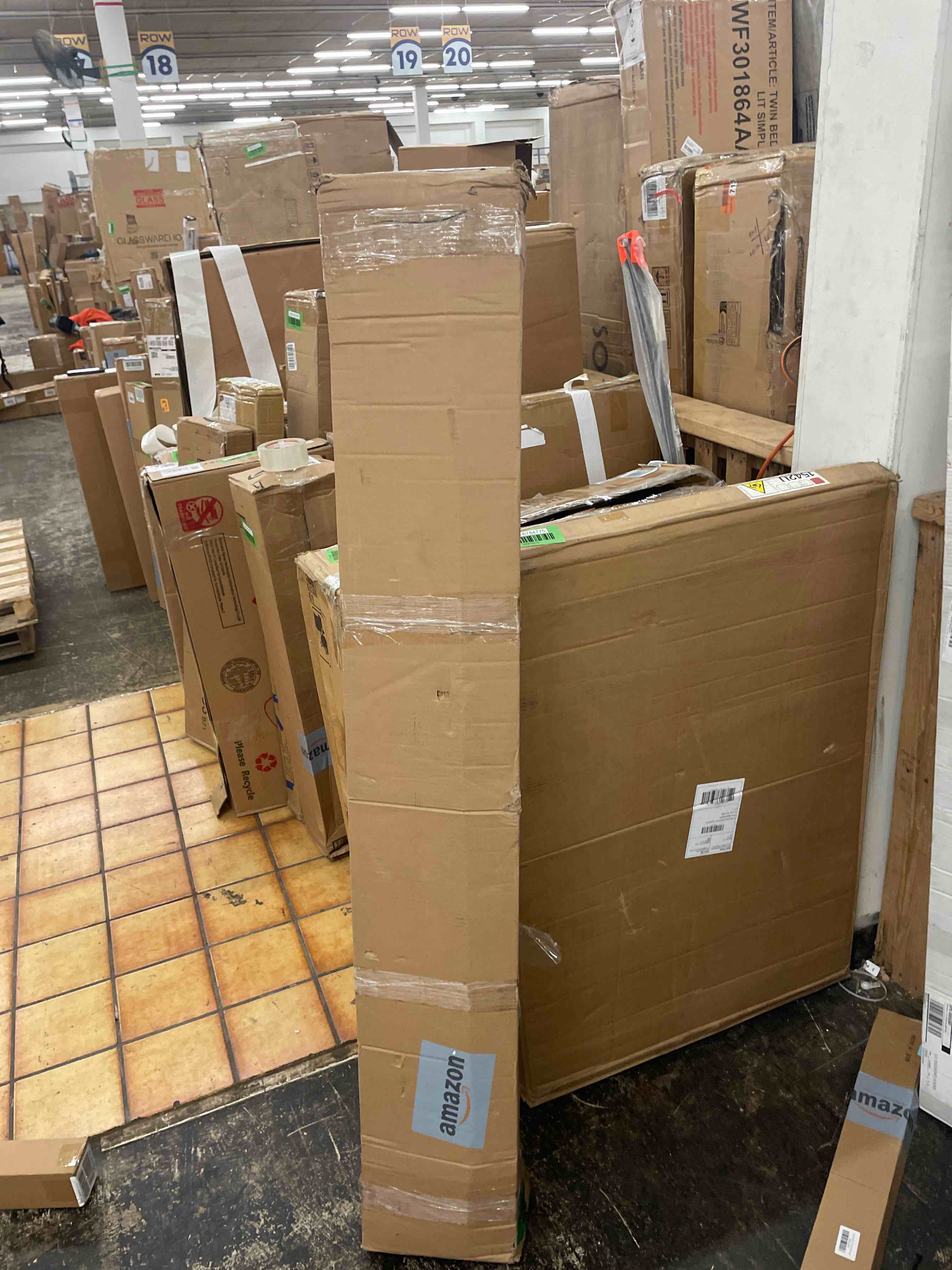 https://s3.amazonaws.com/lotting-images-prod/phillipi/GRN6784776_1731053465829.jpeg
