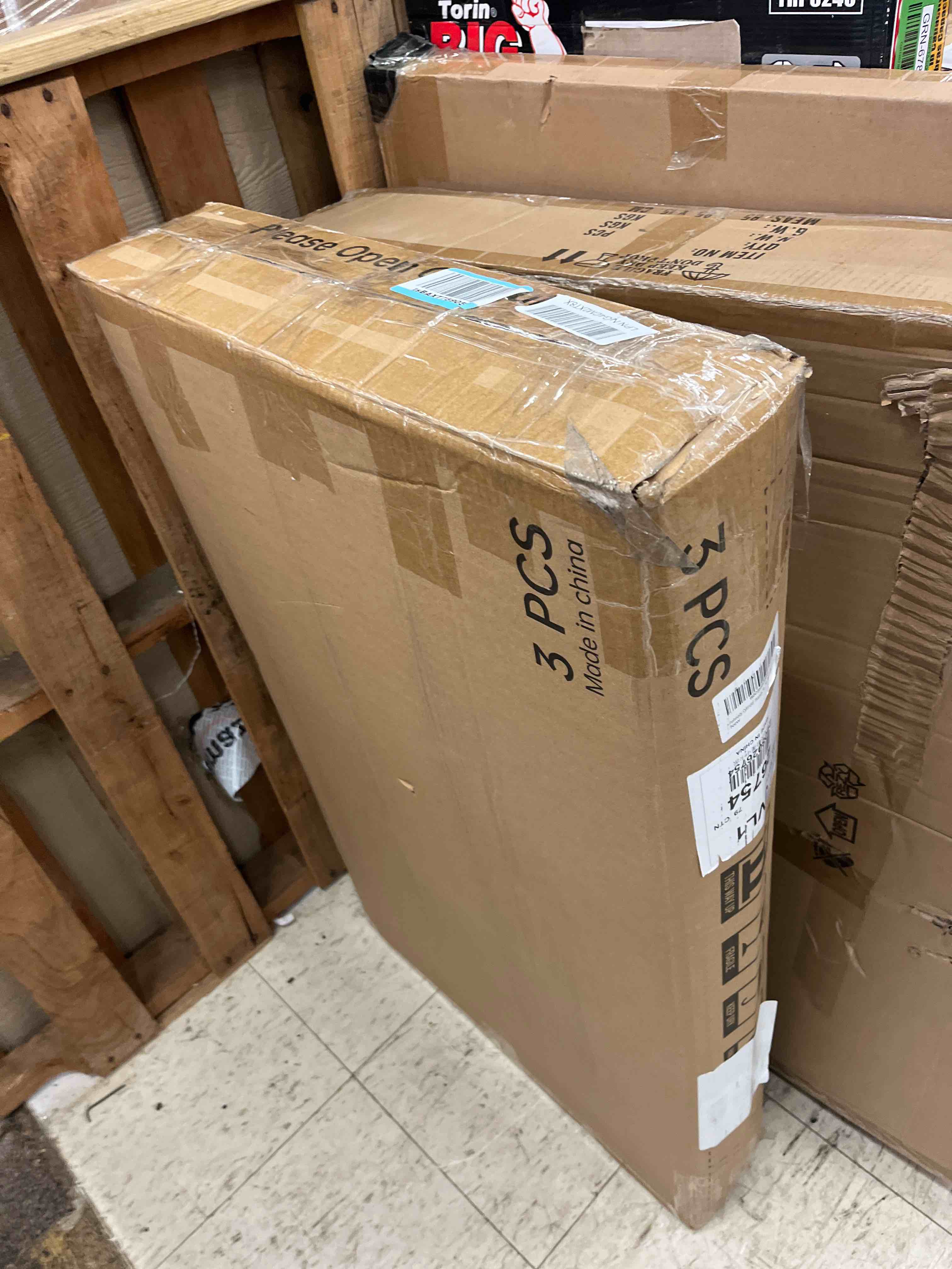 https://s3.amazonaws.com/lotting-images-prod/phillipi/GRN6784999_1731370751681.jpeg