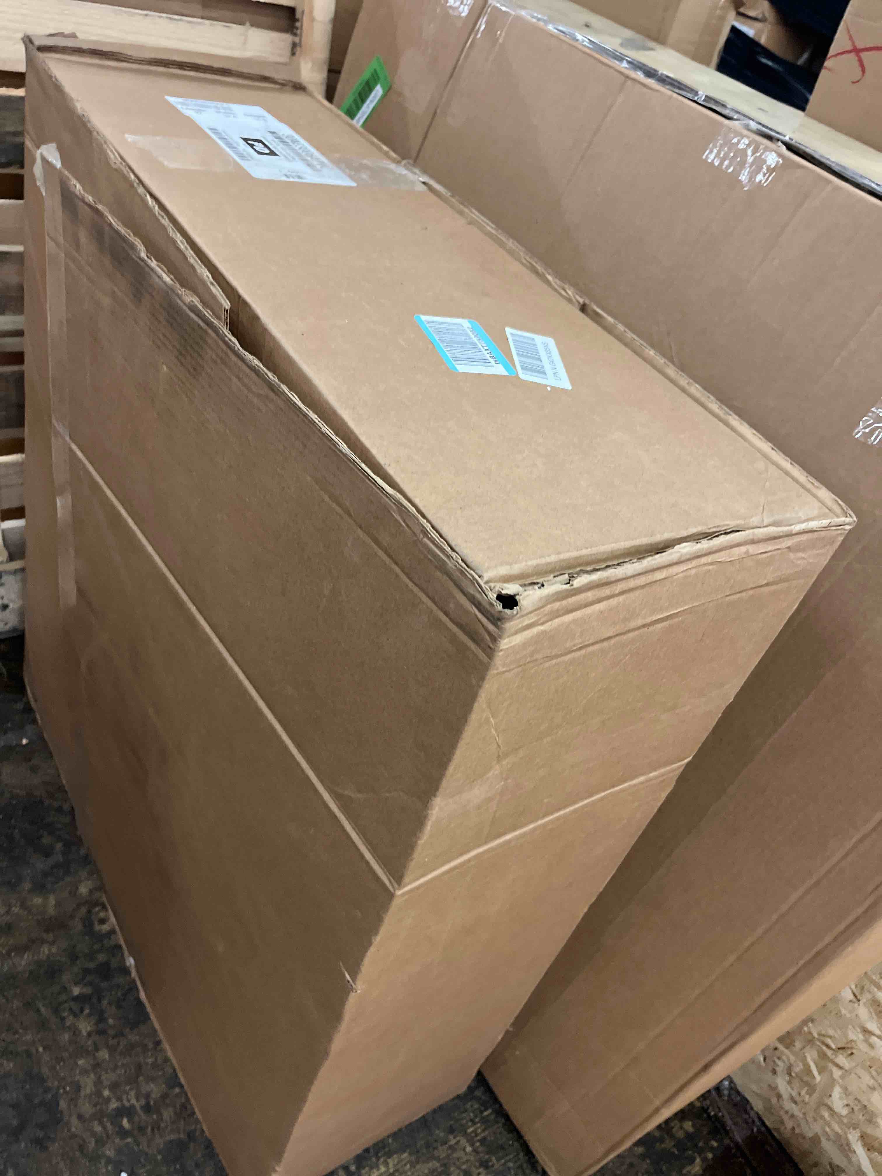 https://s3.amazonaws.com/lotting-images-prod/phillipi/GRN6785473_1731690744115.jpeg