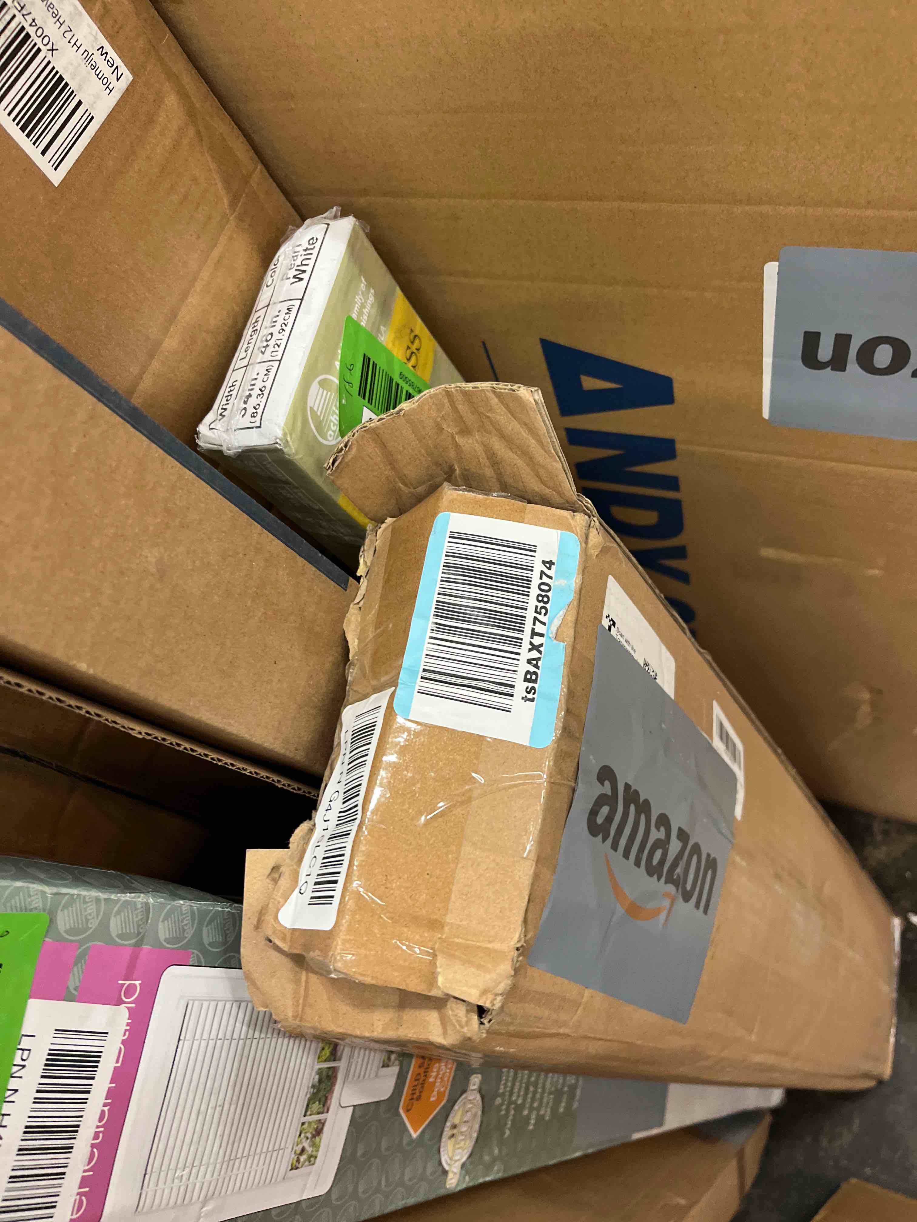 https://s3.amazonaws.com/lotting-images-prod/phillipi/GRN6785508_1731946936533.jpeg