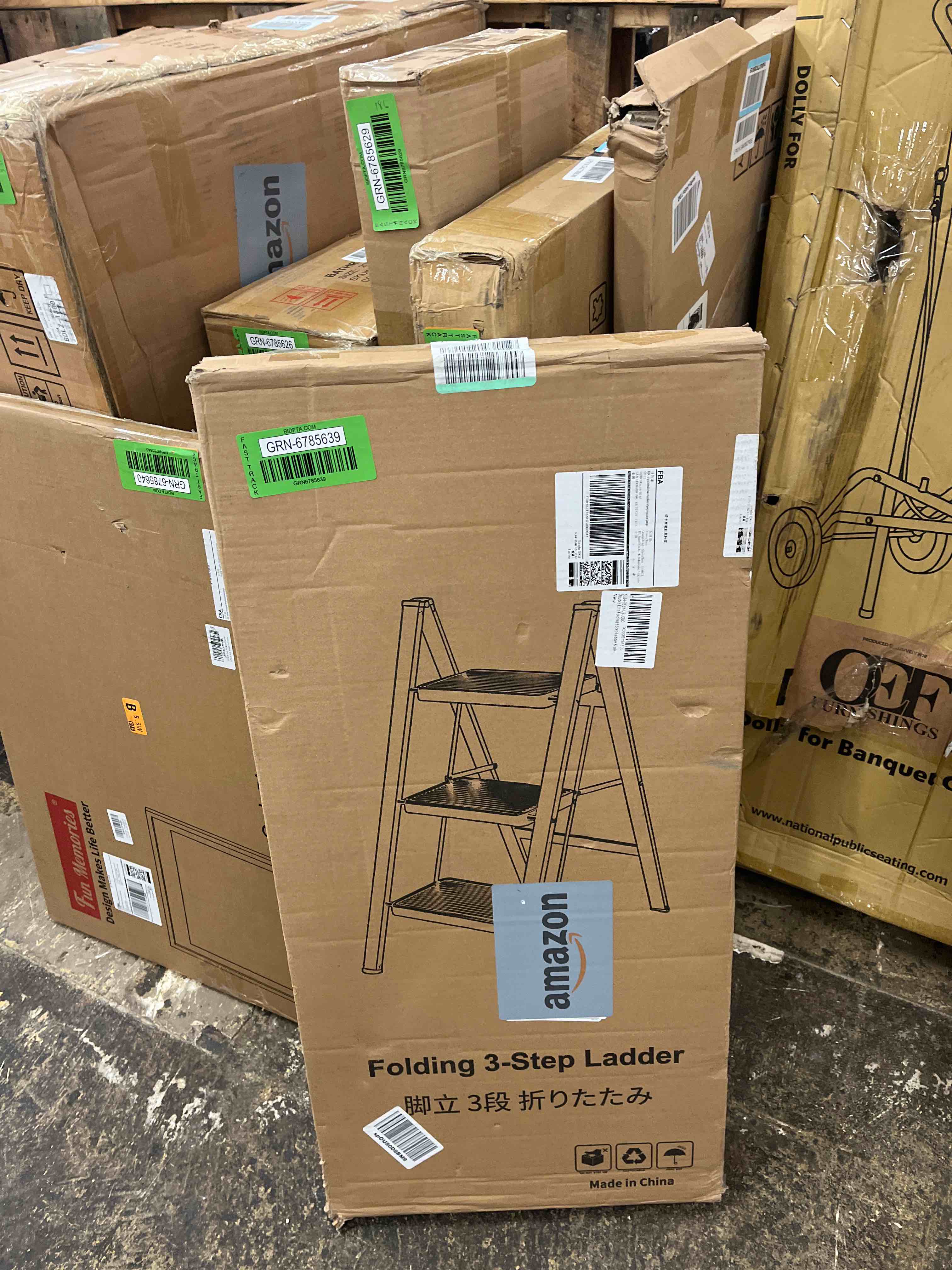 https://s3.amazonaws.com/lotting-images-prod/phillipi/GRN6785639_1731948714318.jpeg