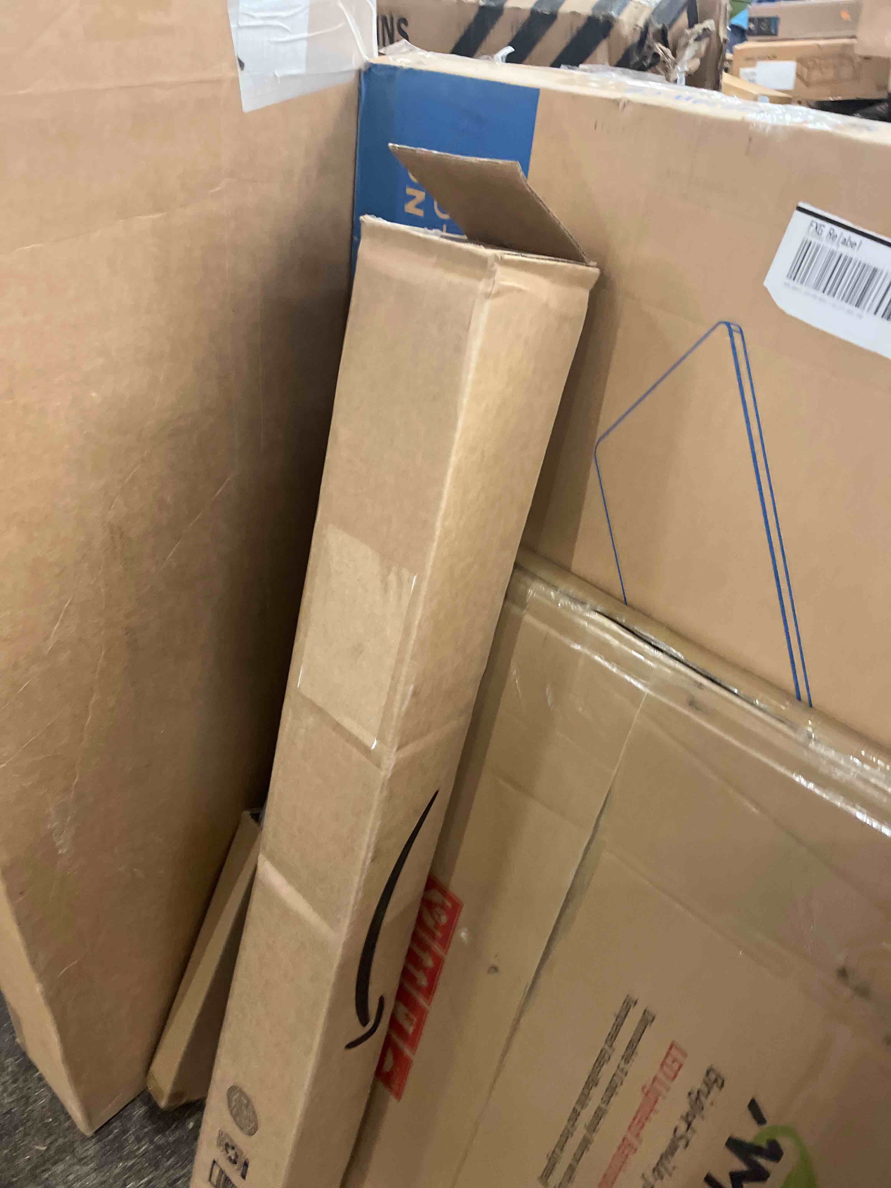 https://s3.amazonaws.com/lotting-images-prod/phillipi/GRN6786215_1732546547870.jpeg
