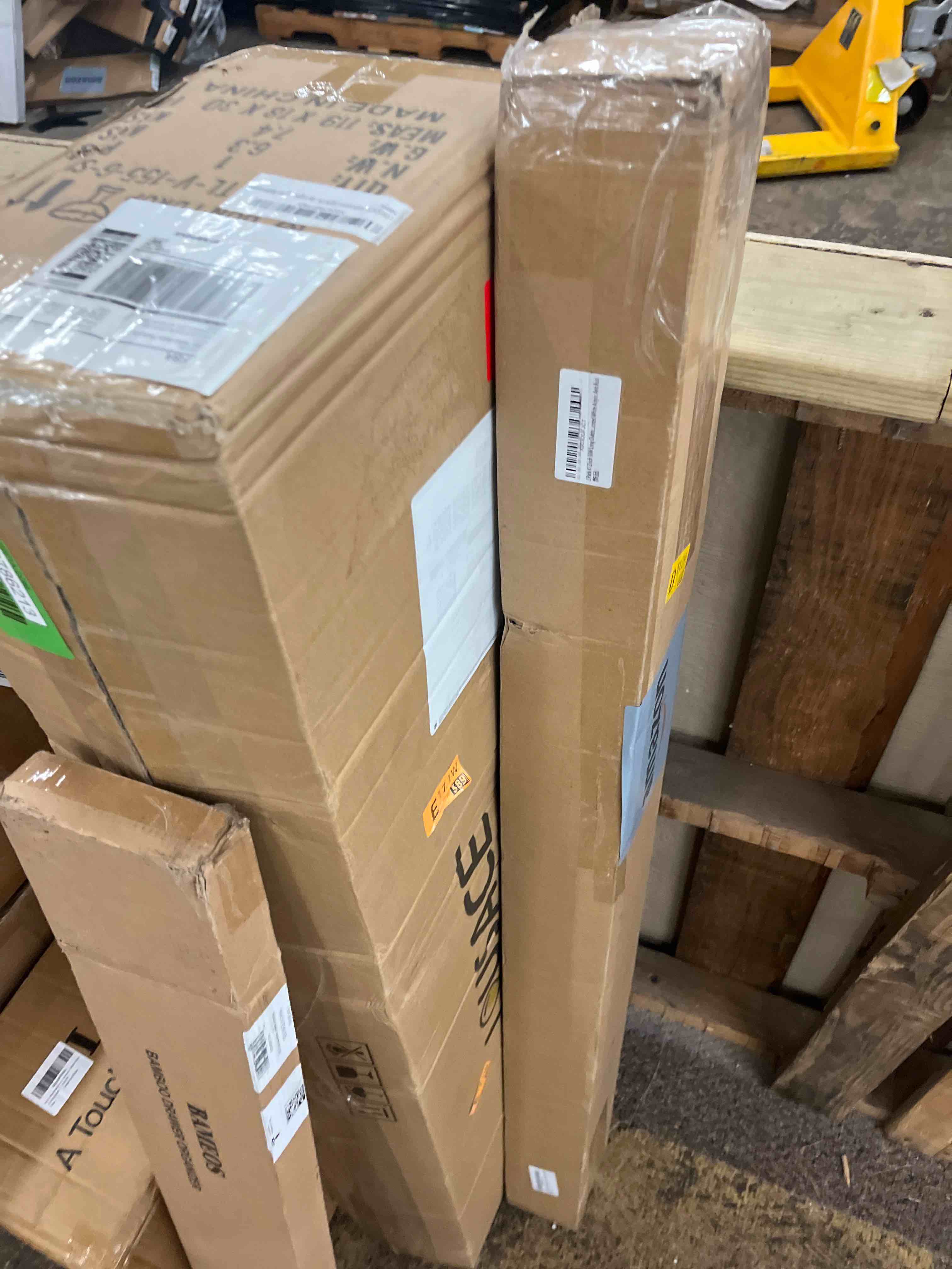 https://s3.amazonaws.com/lotting-images-prod/phillipi/GRN6786218_1732546765535.jpeg