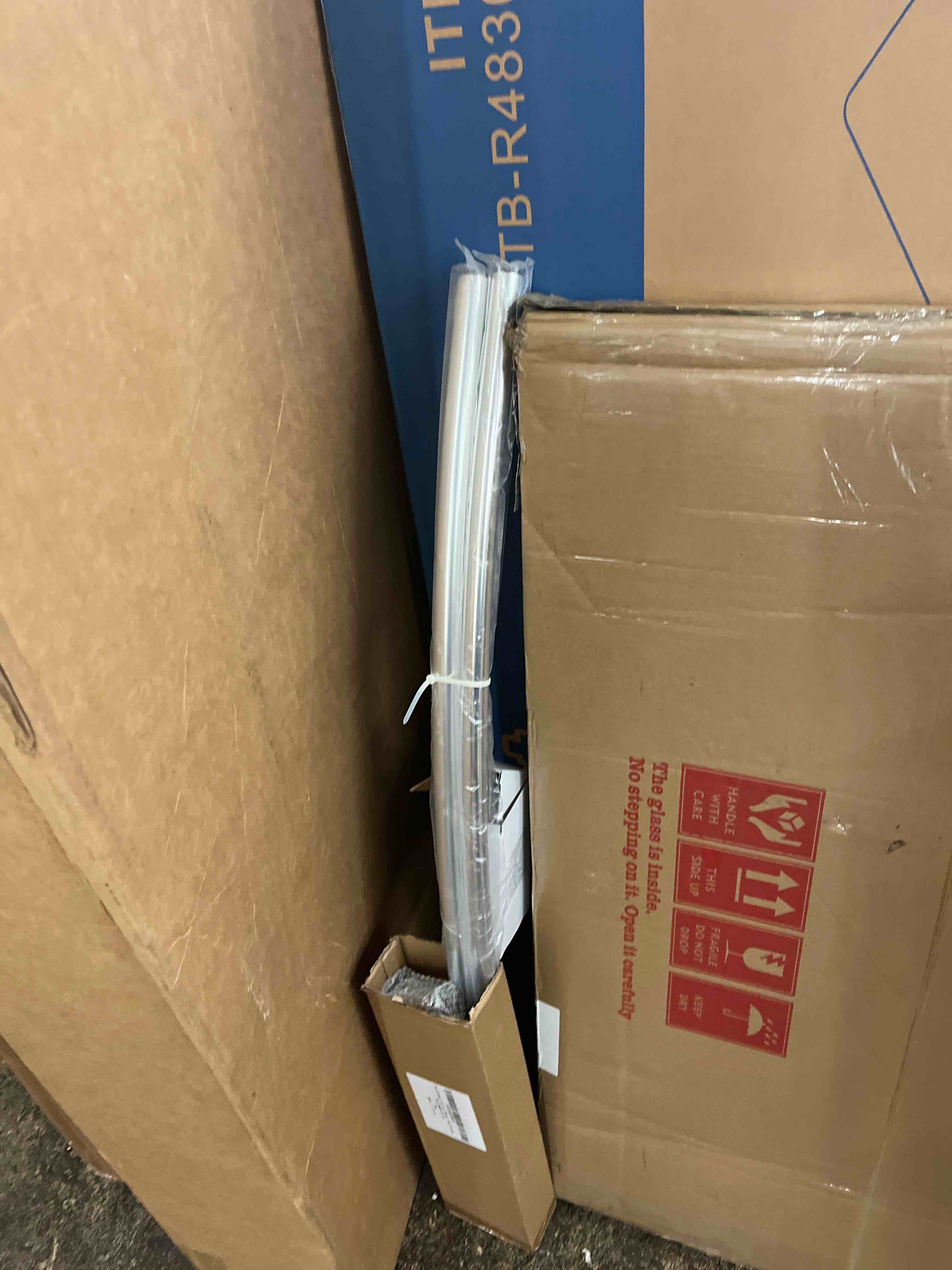 https://s3.amazonaws.com/lotting-images-prod/phillipi/GRN6786238_1732546045059.jpeg