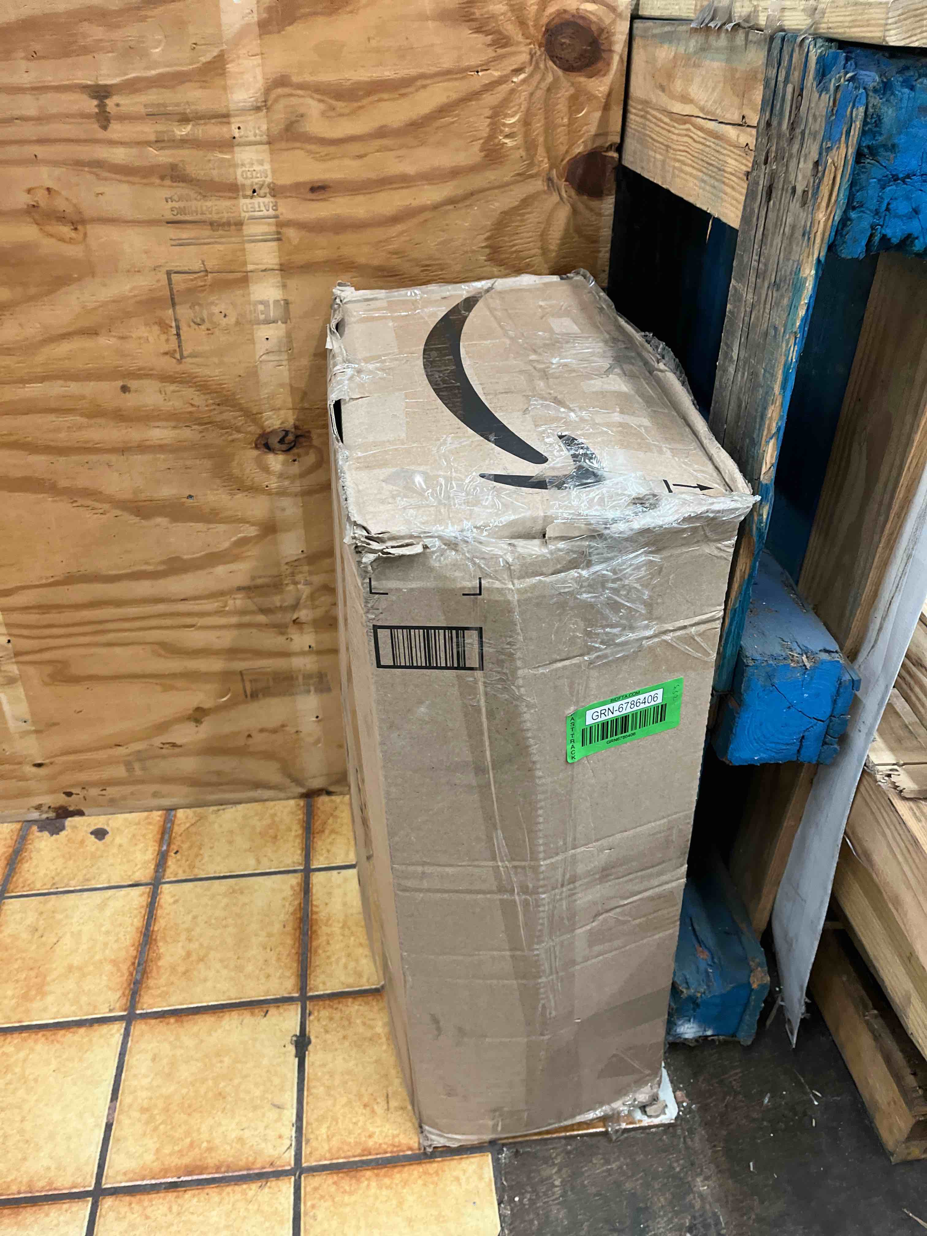 https://s3.amazonaws.com/lotting-images-prod/phillipi/GRN6786406_1732747722194.jpeg