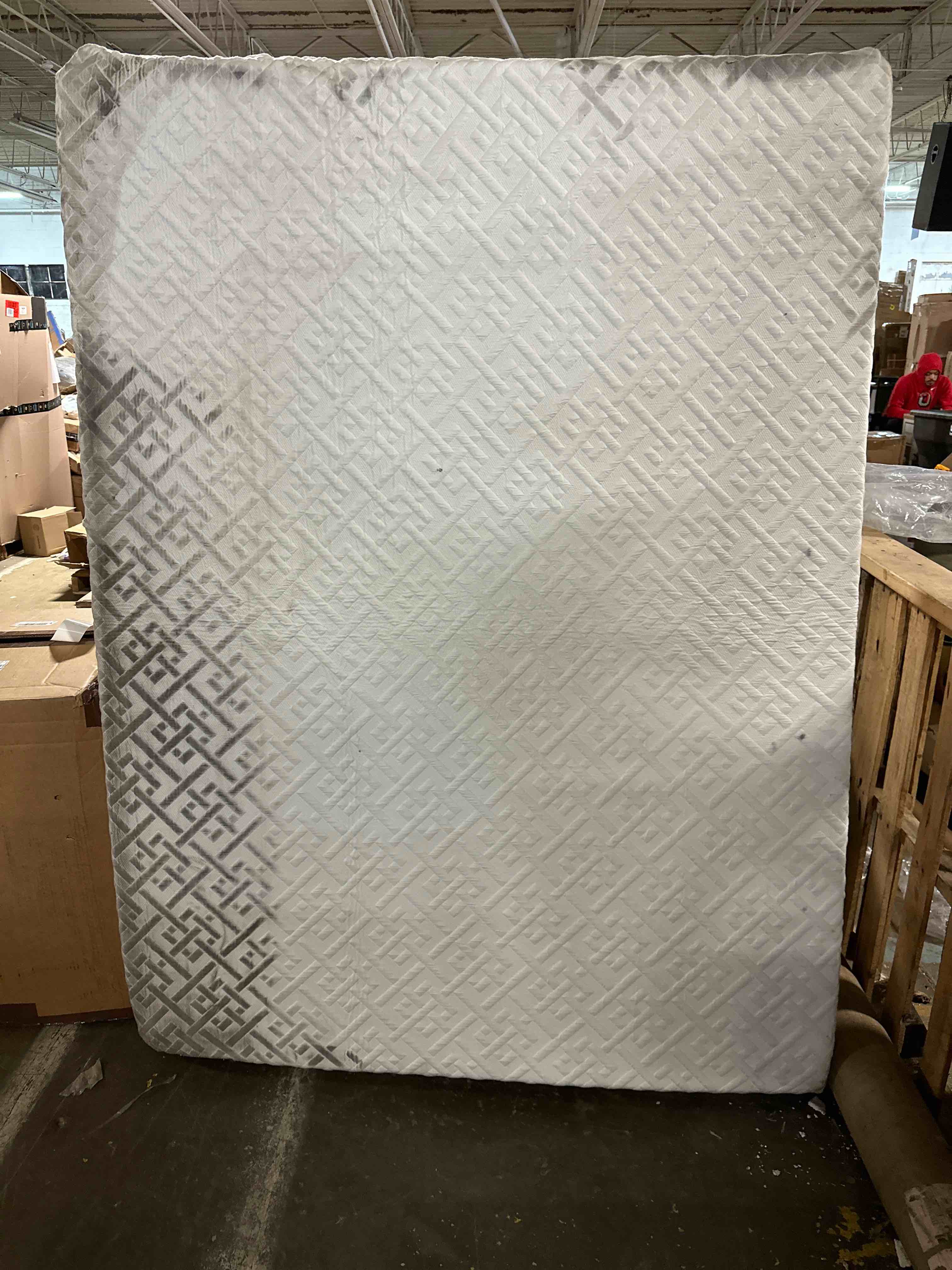 https://s3.amazonaws.com/lotting-images-prod/phillipi/GRY3072648_1678305451156.jpeg