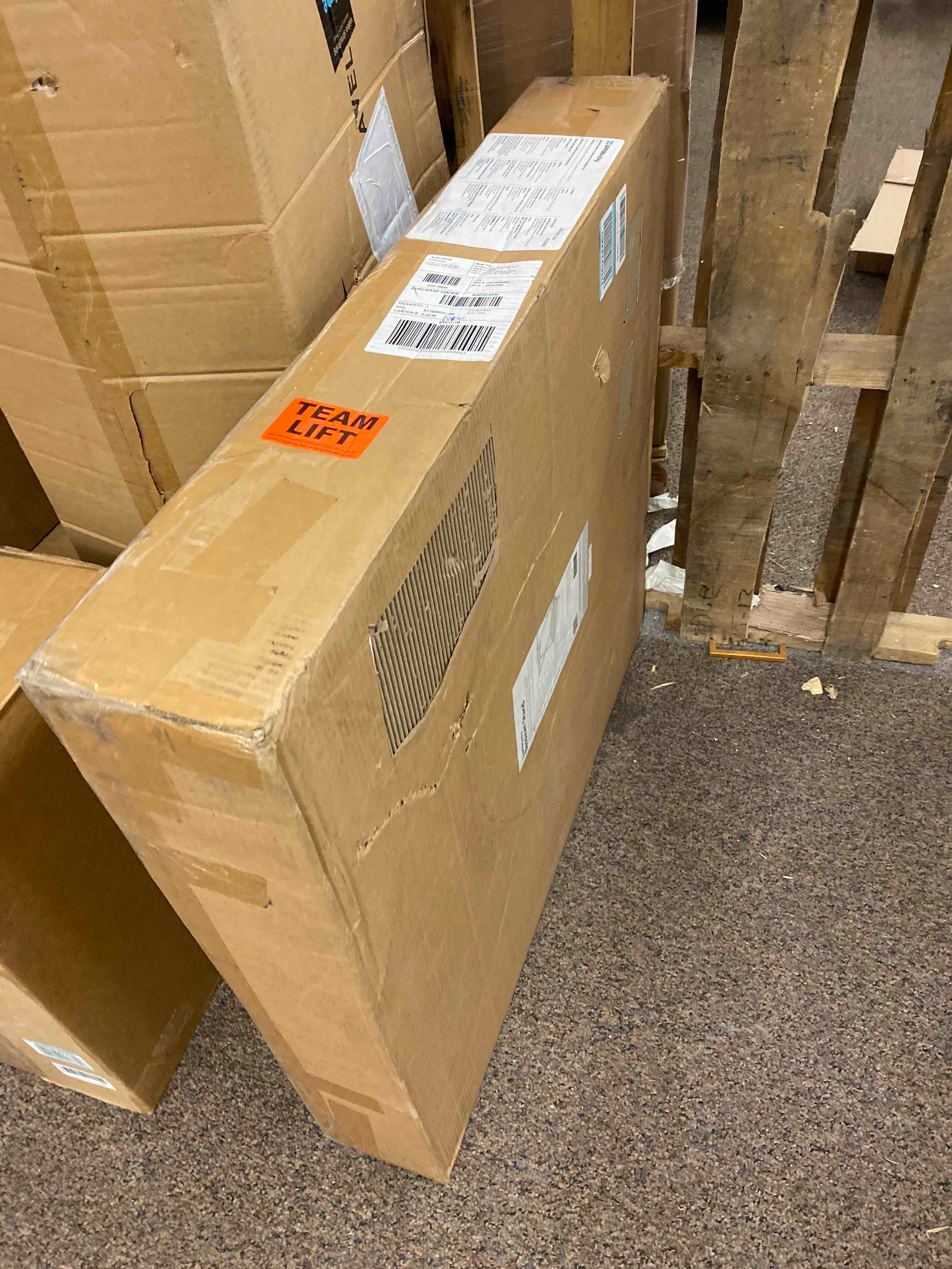https://s3.amazonaws.com/lotting-images-prod/phillipi/GRY3092318_1657112641517.jpeg