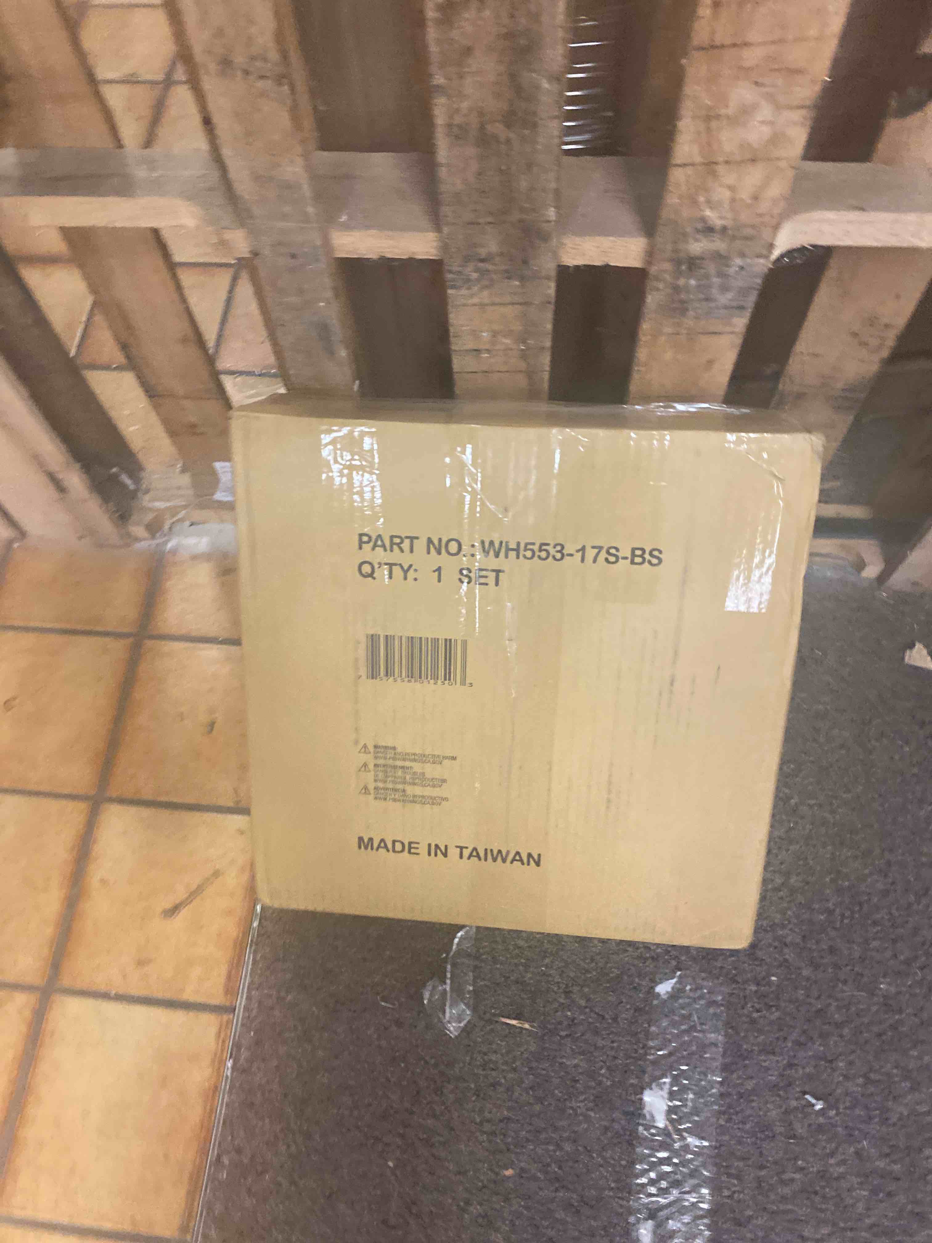 https://s3.amazonaws.com/lotting-images-prod/phillipi/GRY3092359_1657108152347.jpeg