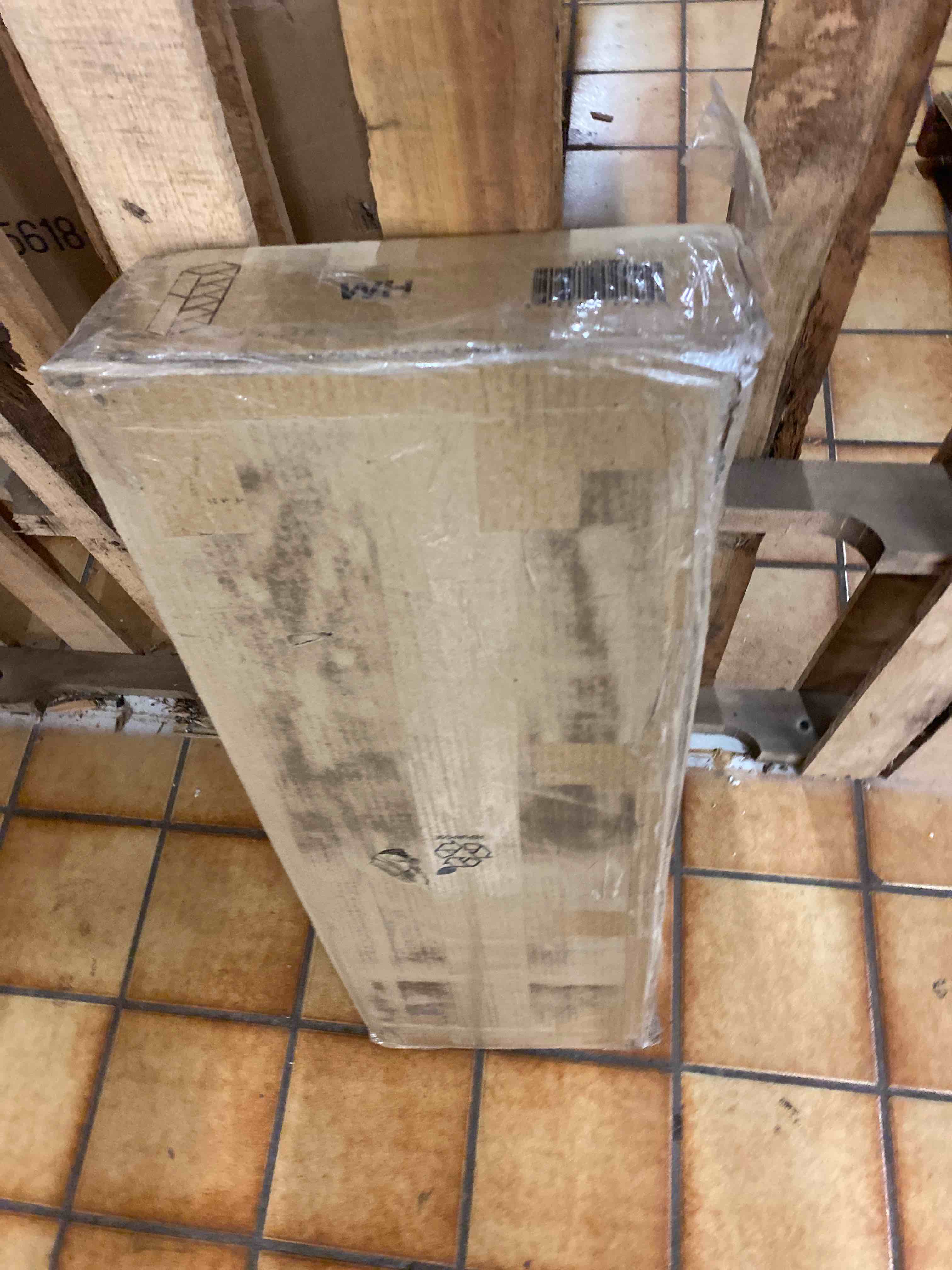 https://s3.amazonaws.com/lotting-images-prod/phillipi/GRY3092363_1657059155622.jpeg