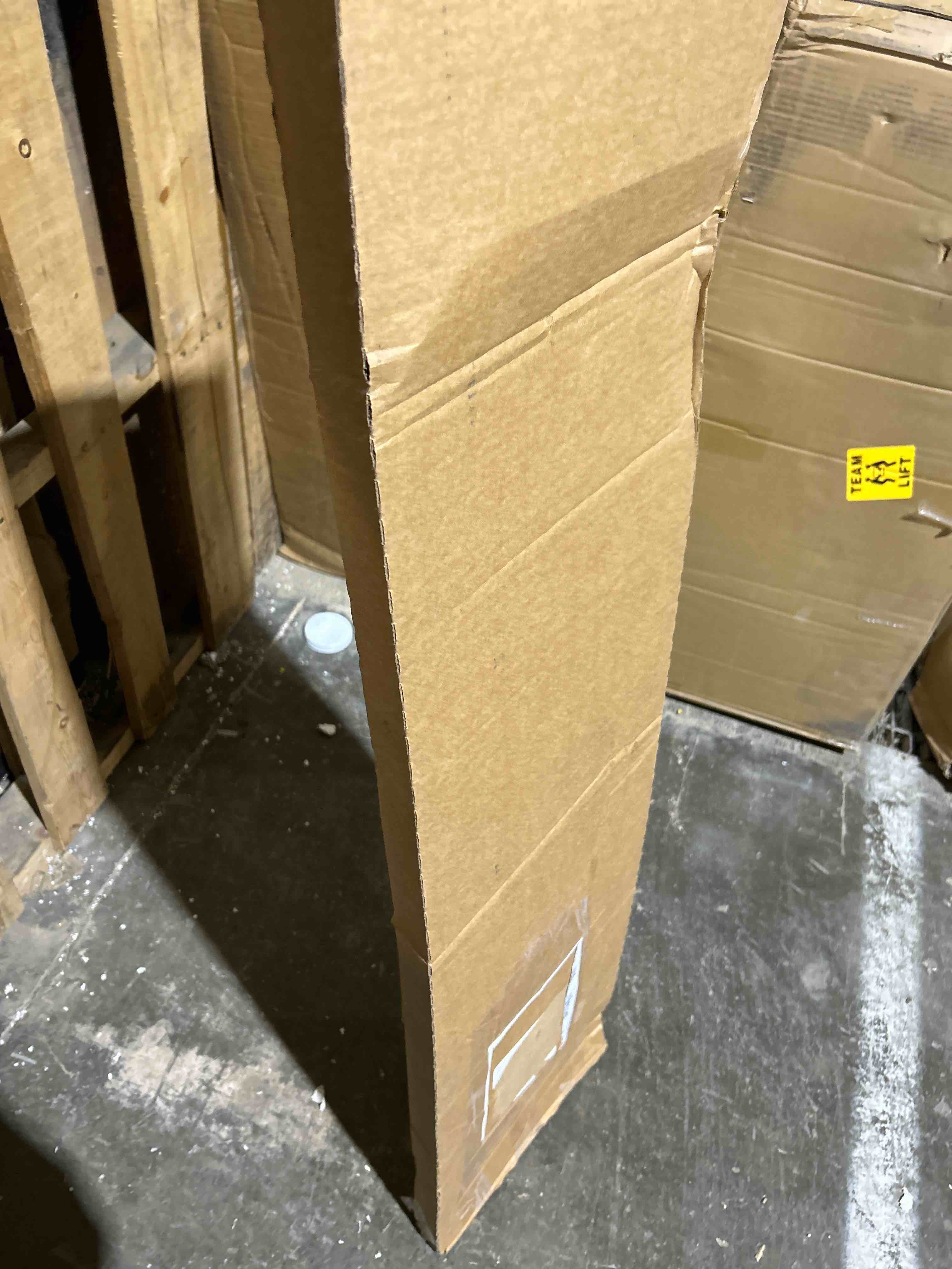 https://s3.amazonaws.com/lotting-images-prod/phillipi/GRY3101873_1682103685290.jpeg
