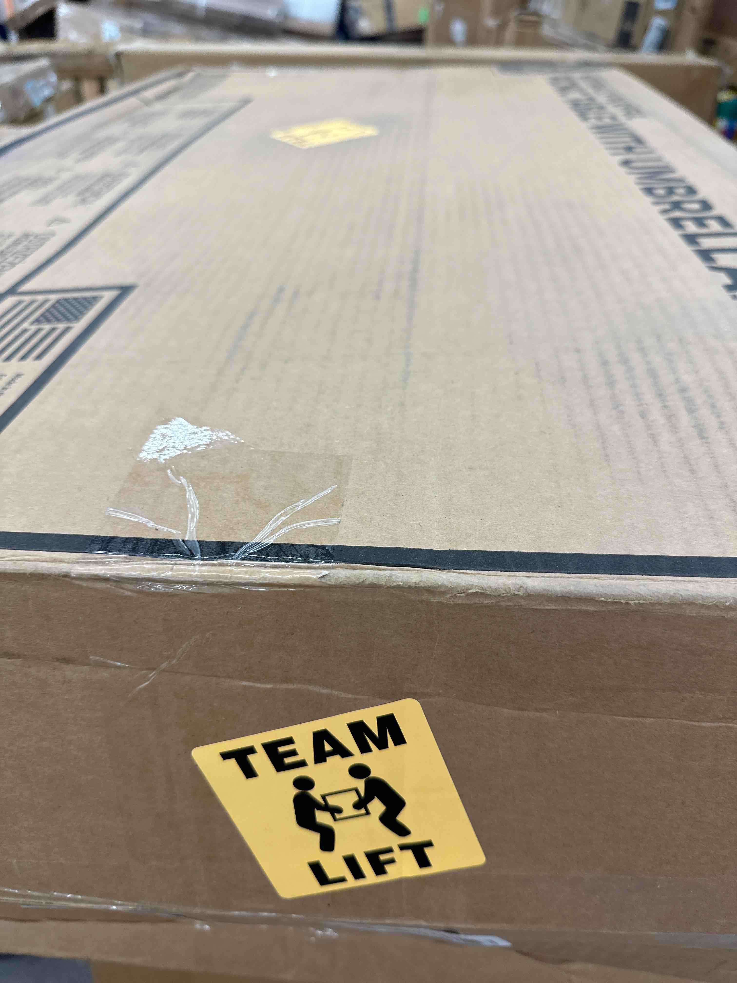 https://s3.amazonaws.com/lotting-images-prod/phillipi/GRY3106188_1686232447305.jpeg