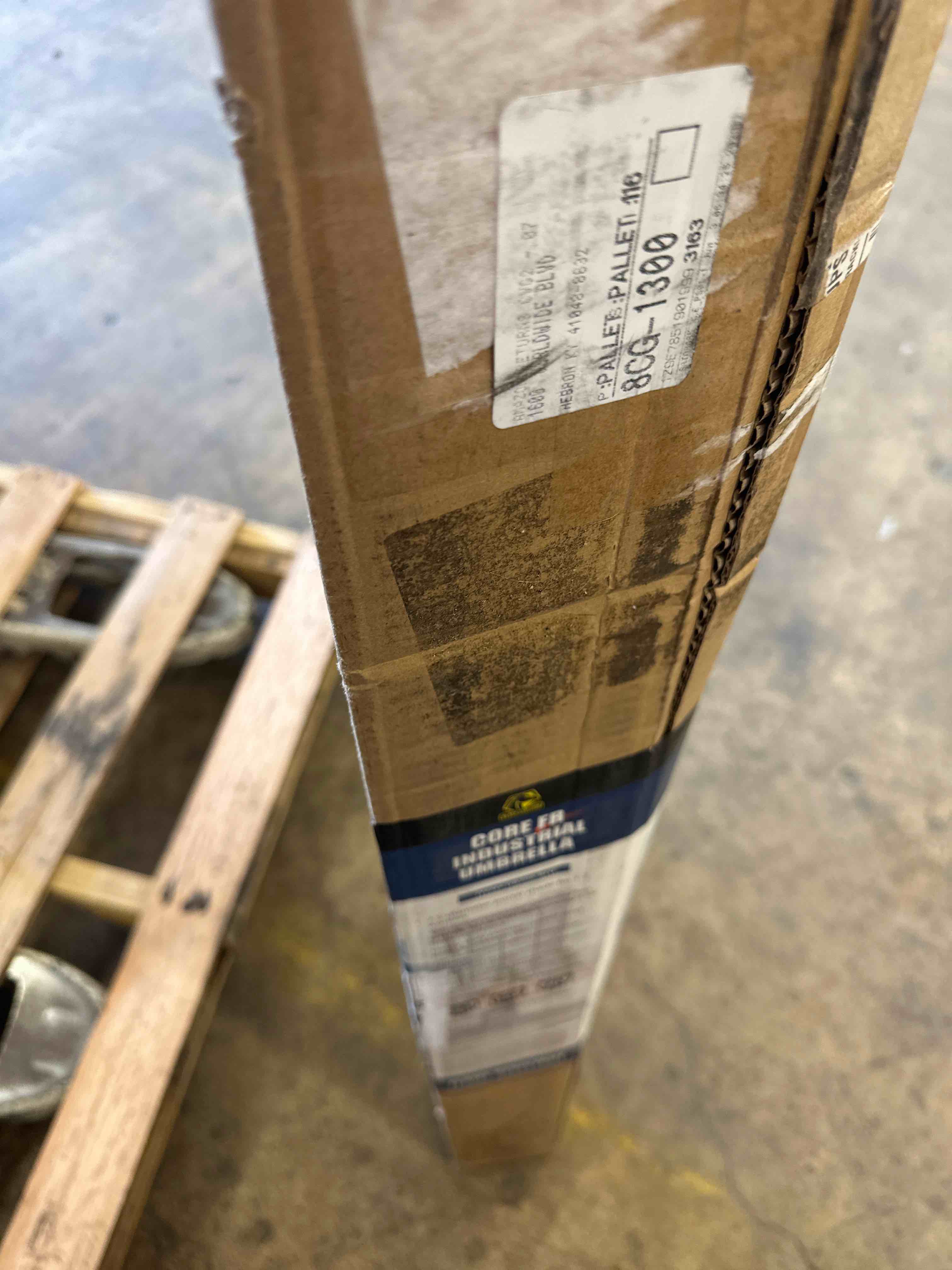 https://s3.amazonaws.com/lotting-images-prod/phillipi/GRY3106280_1686245515844.jpeg