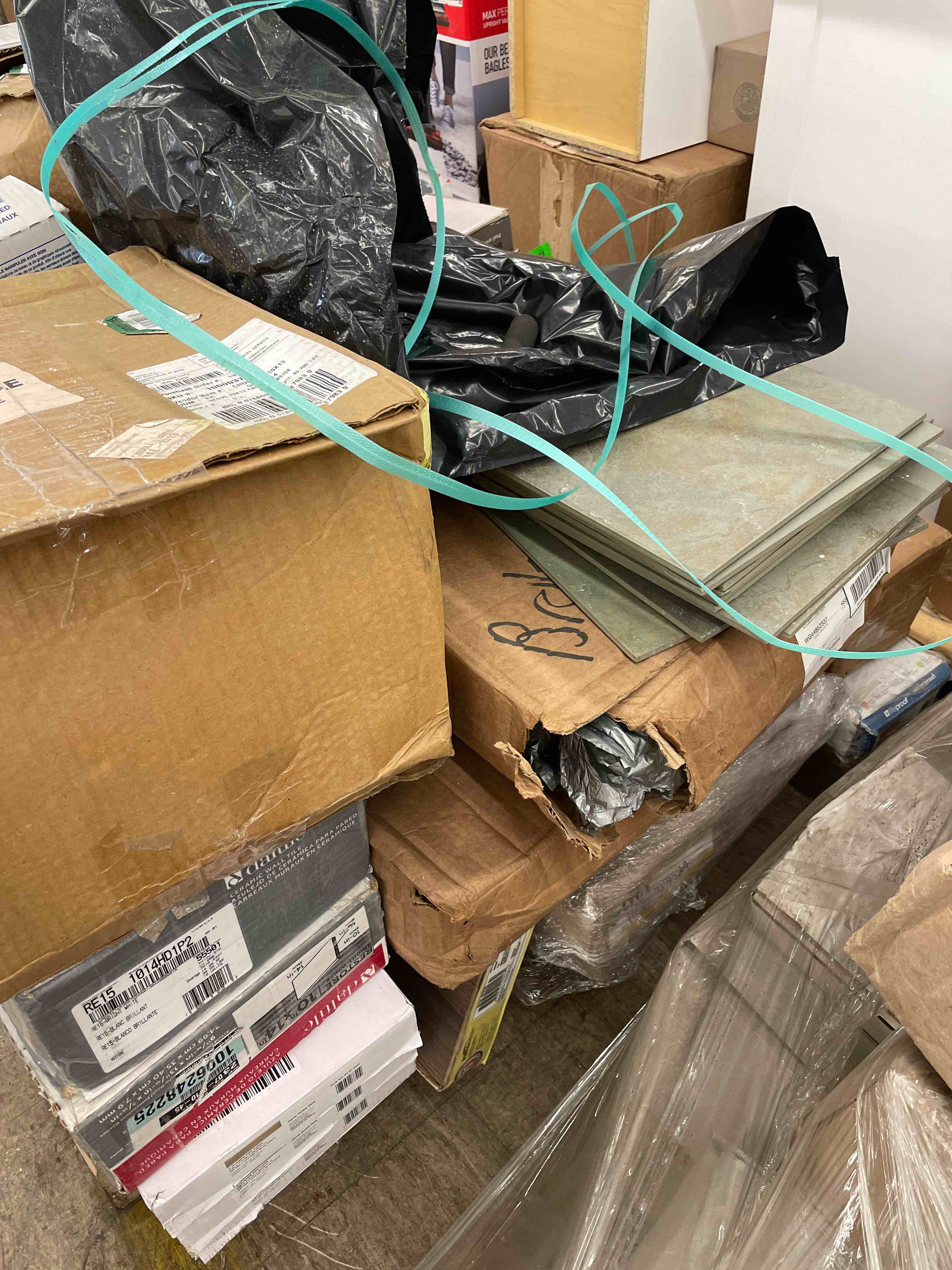 https://s3.amazonaws.com/lotting-images-prod/phillipi/ORG3386290_1705947123050.jpeg