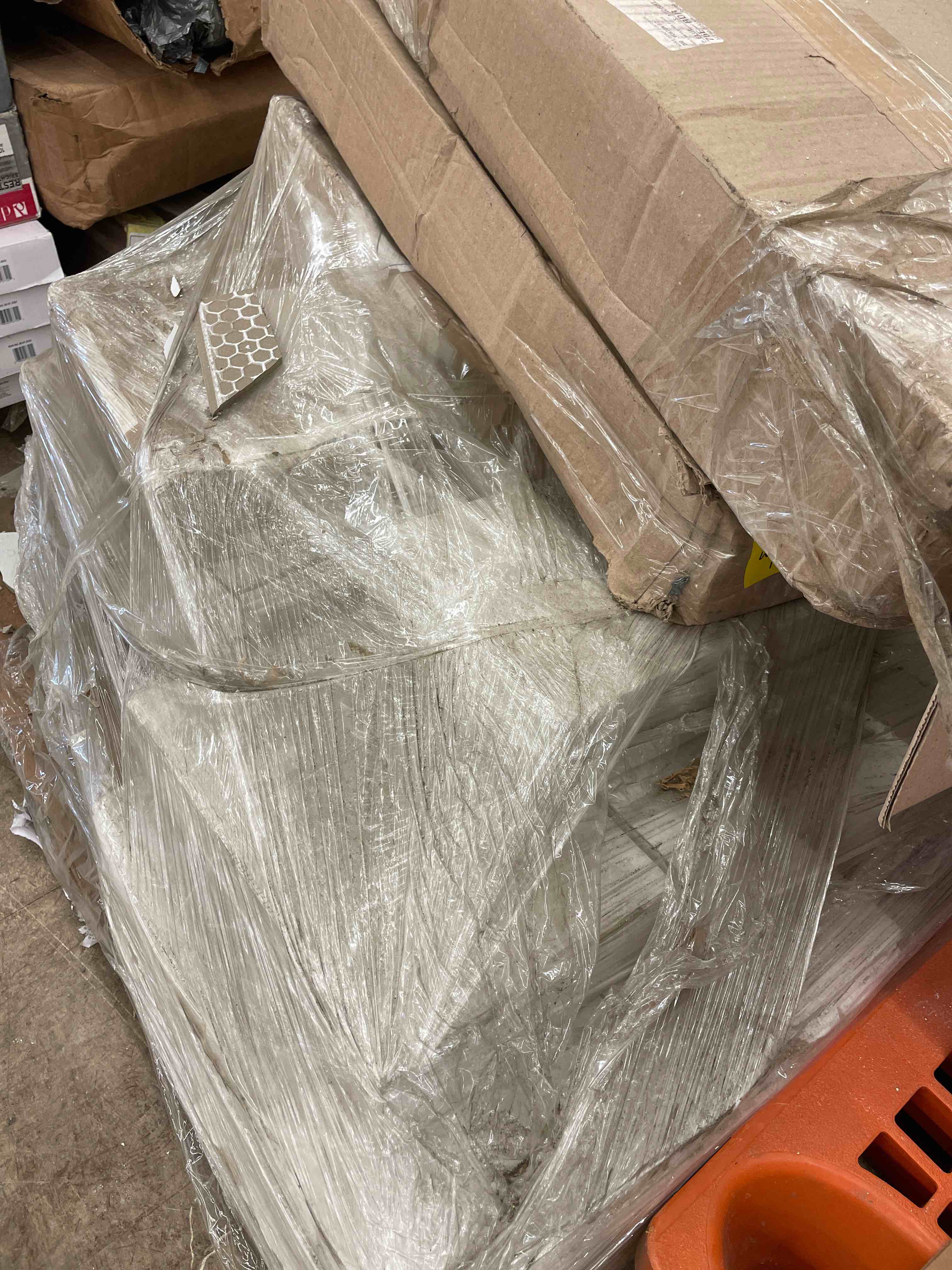 https://s3.amazonaws.com/lotting-images-prod/phillipi/ORG3386291_1705947230680.jpeg