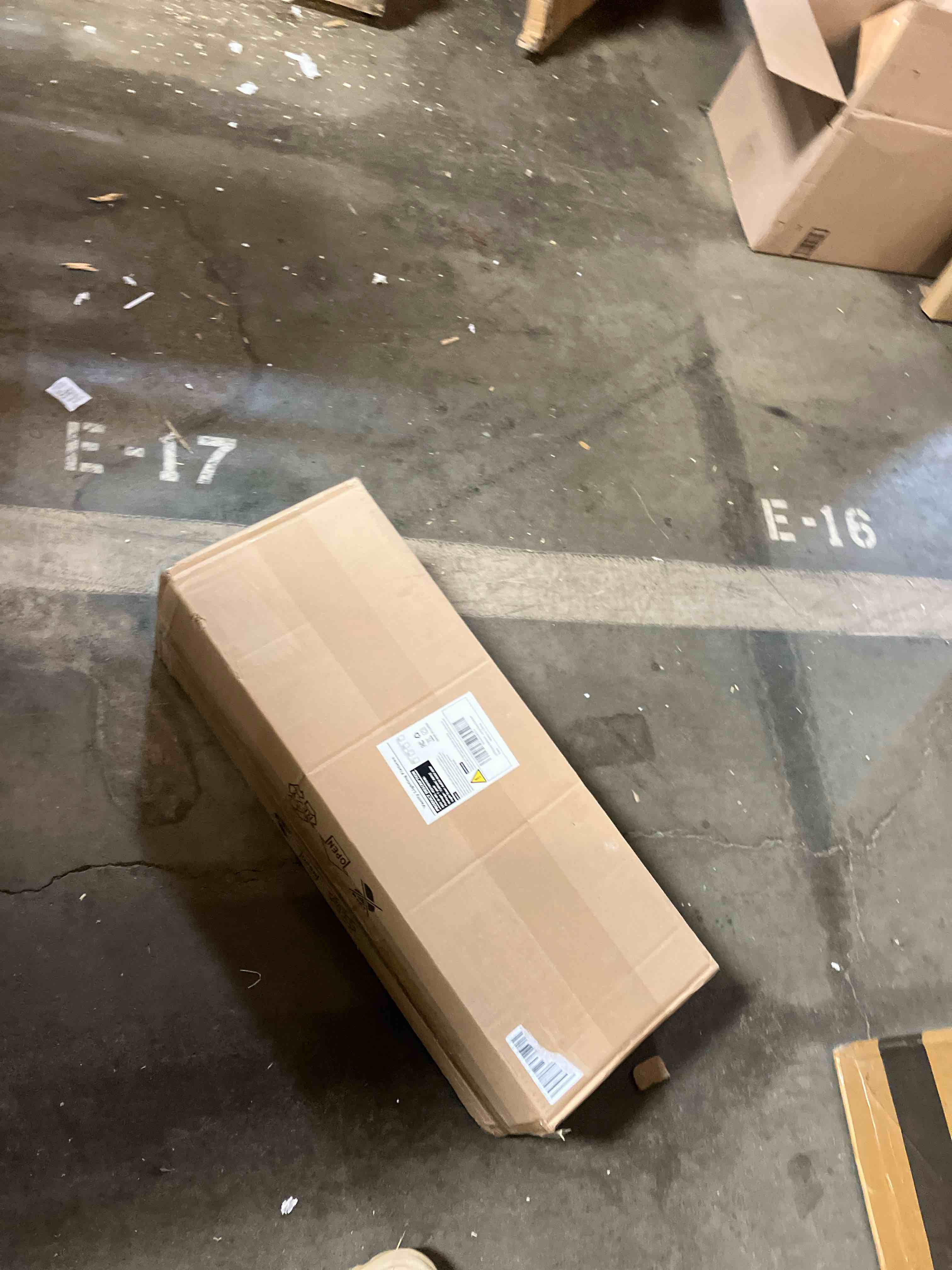 https://s3.amazonaws.com/lotting-images-prod/phillipi/ORG3765280_1737403771424.jpeg