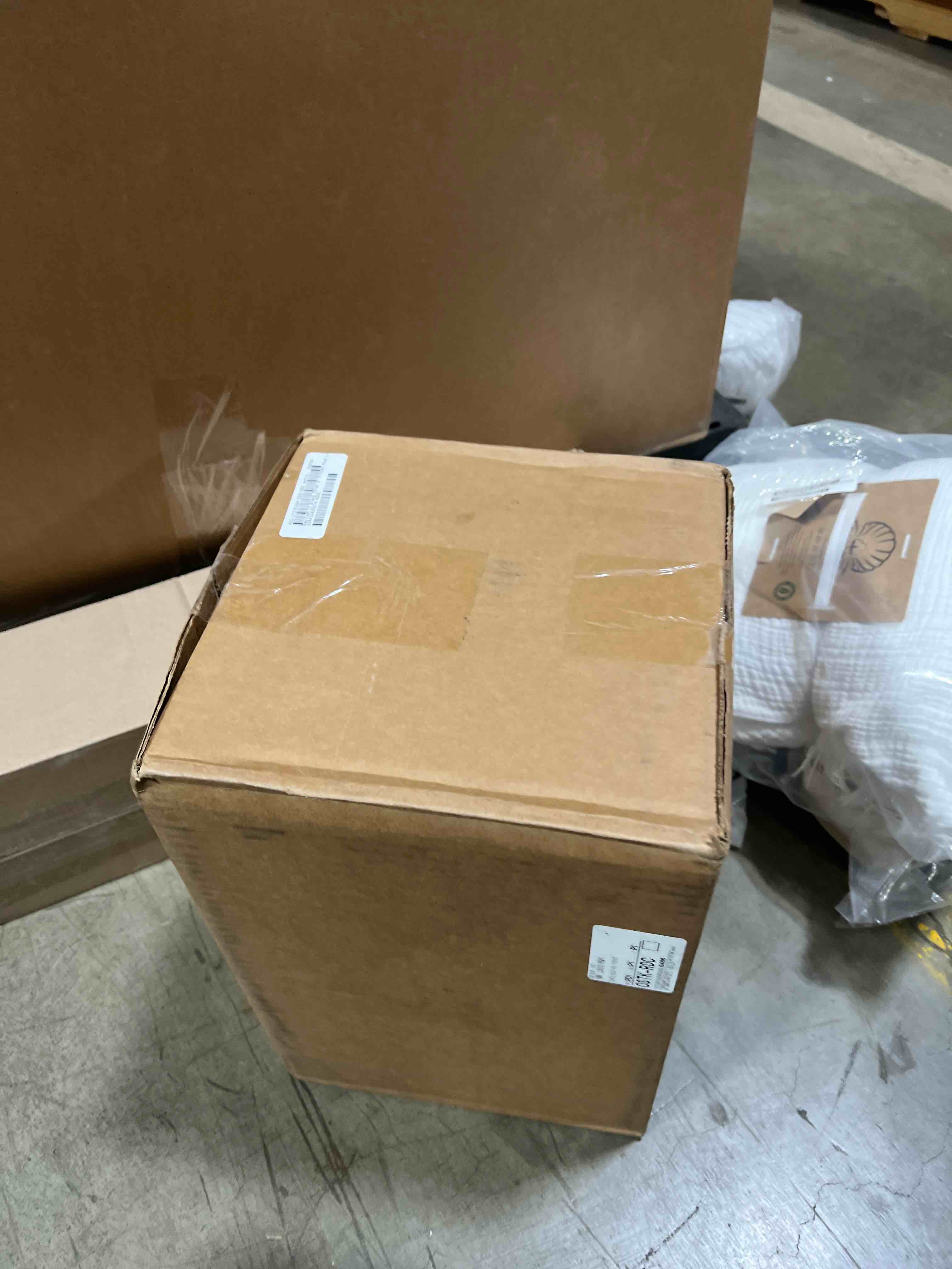 https://s3.amazonaws.com/lotting-images-prod/phillipi/ORG3765805_1733523121941.jpeg