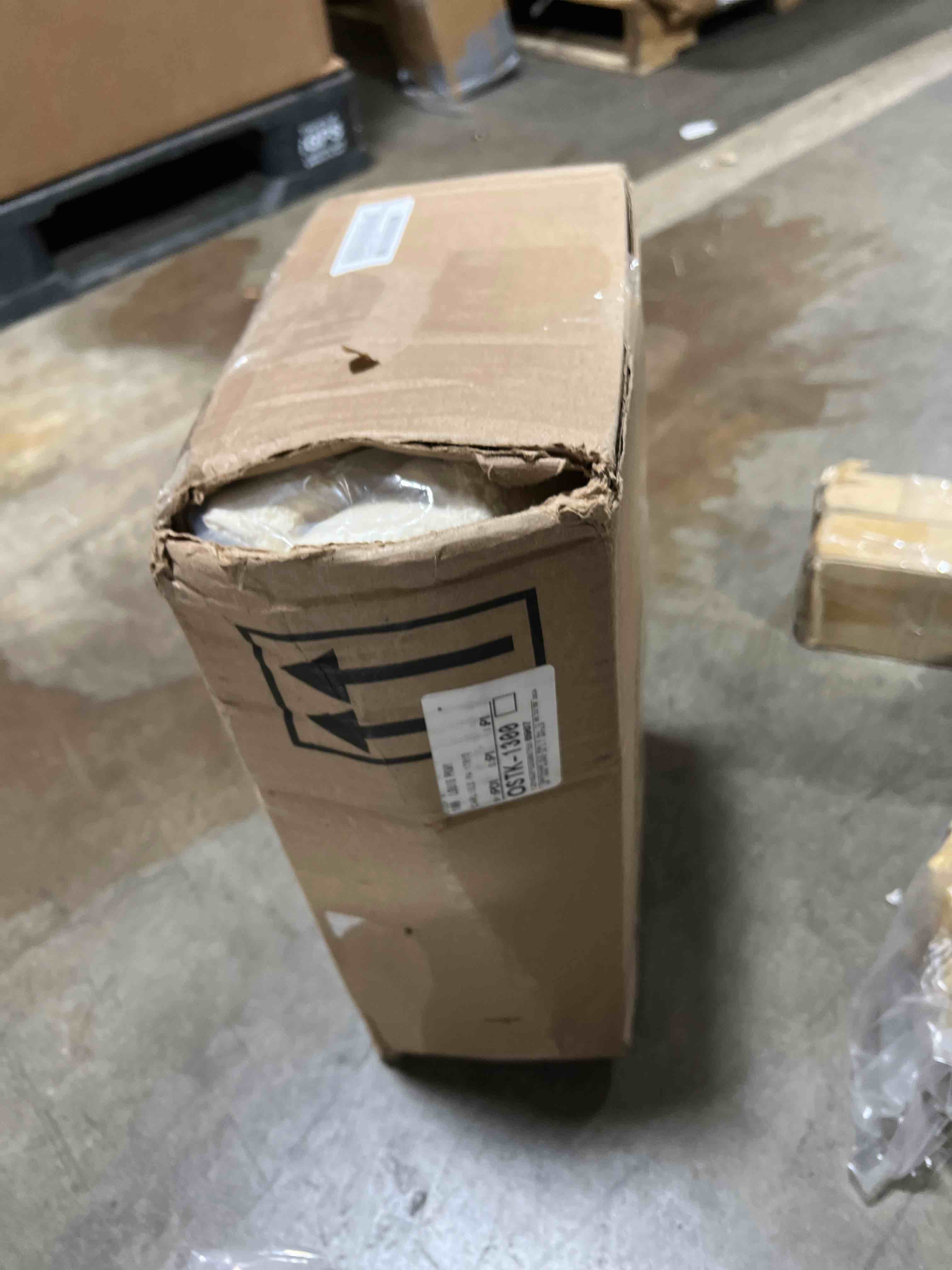 https://s3.amazonaws.com/lotting-images-prod/phillipi/ORG3765810_1733523636500.jpeg