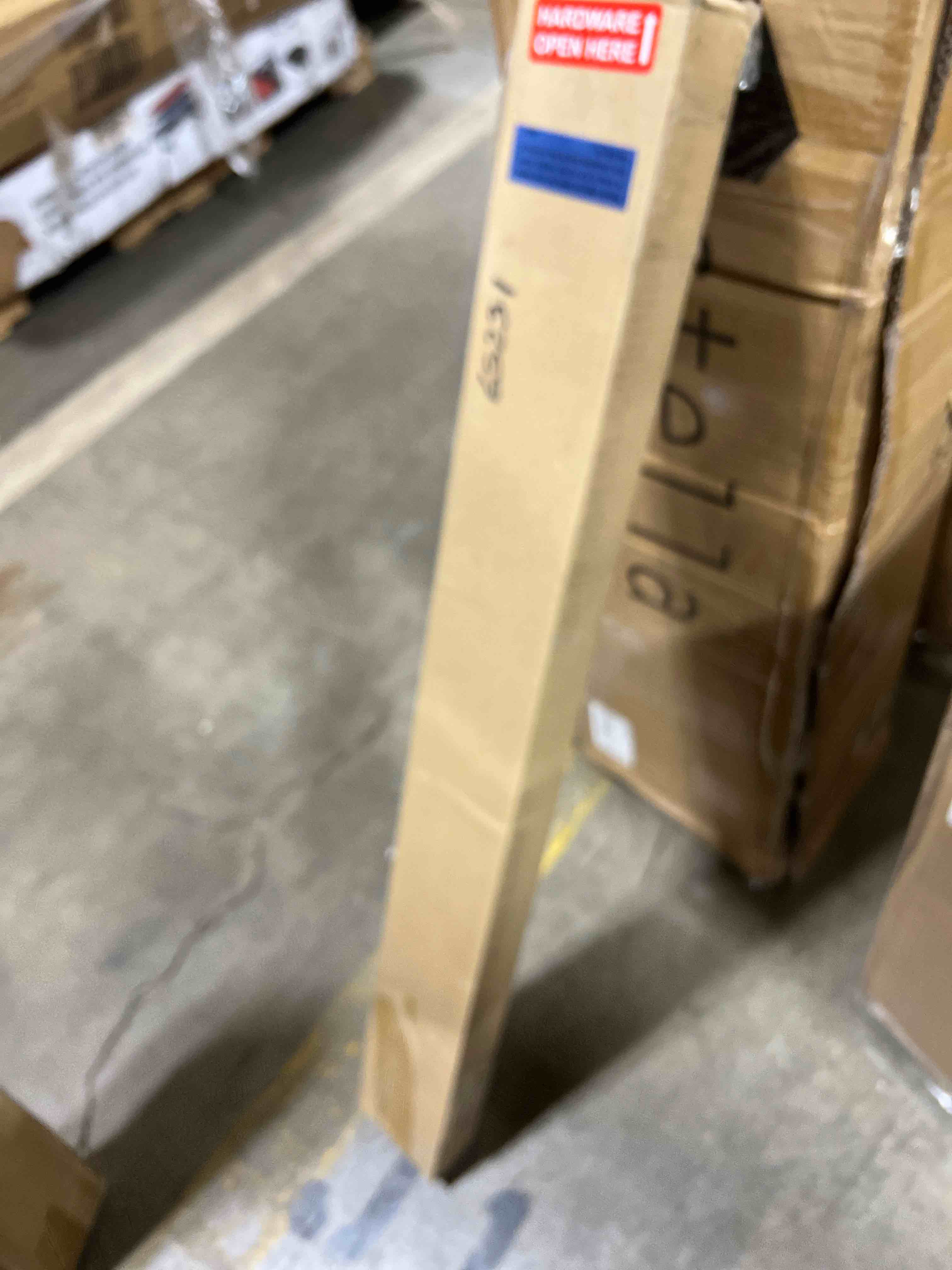 https://s3.amazonaws.com/lotting-images-prod/phillipi/ORG3765815_1733523959275.jpeg