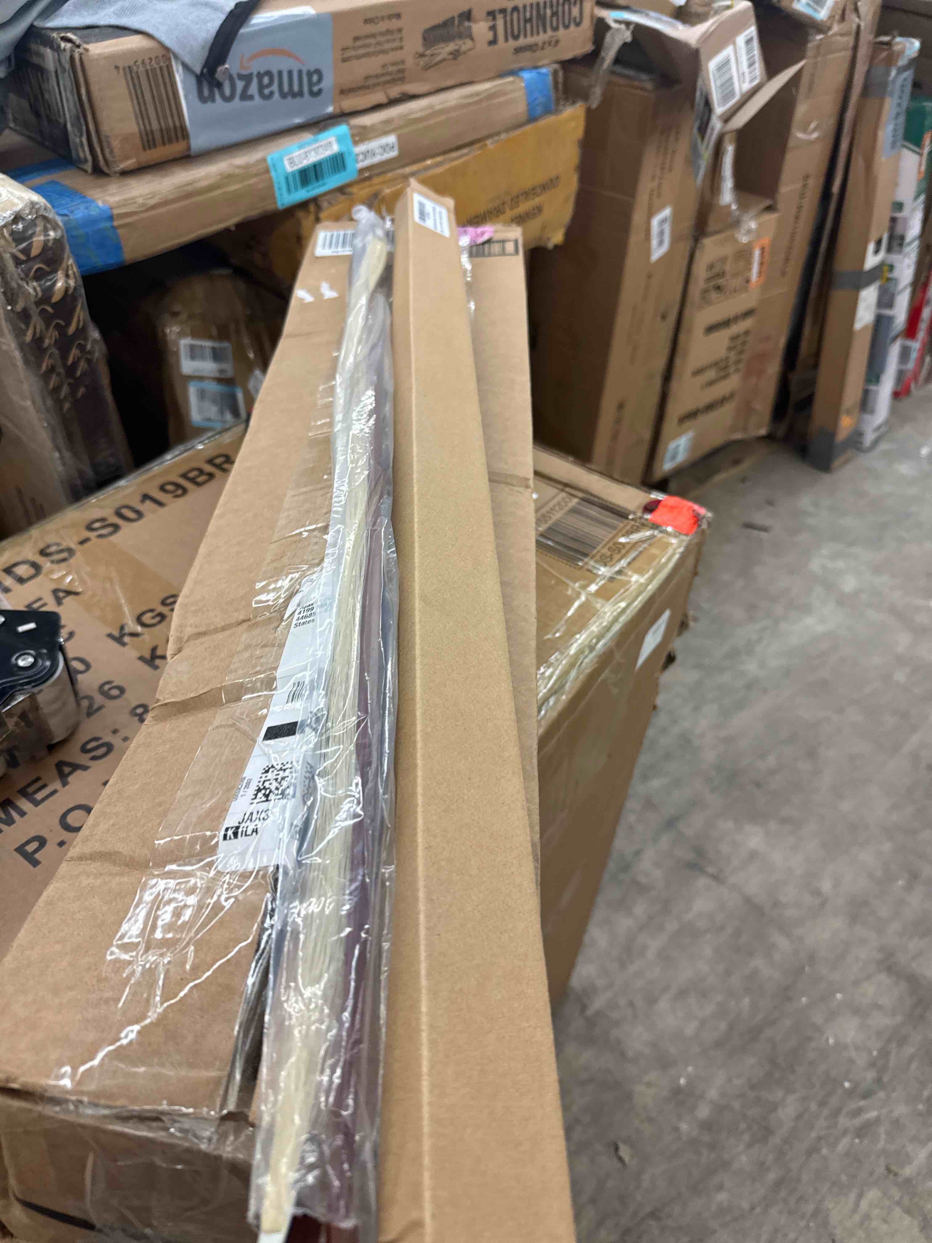 https://s3.amazonaws.com/lotting-images-prod/phillipi/ORG3768669_1728999658374.jpeg