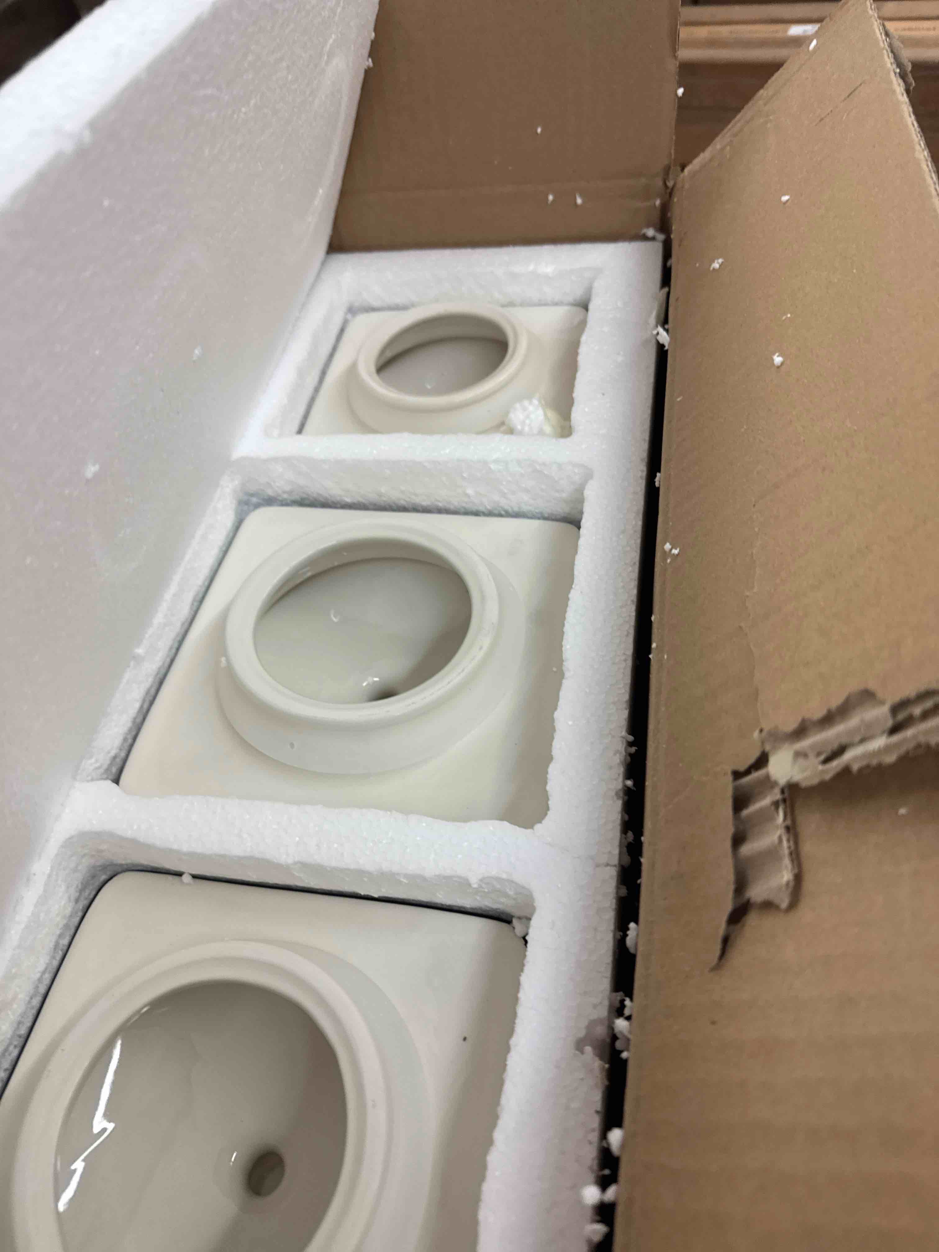 https://s3.amazonaws.com/lotting-images-prod/phillipi/ORG3768789_1729262262208.jpeg