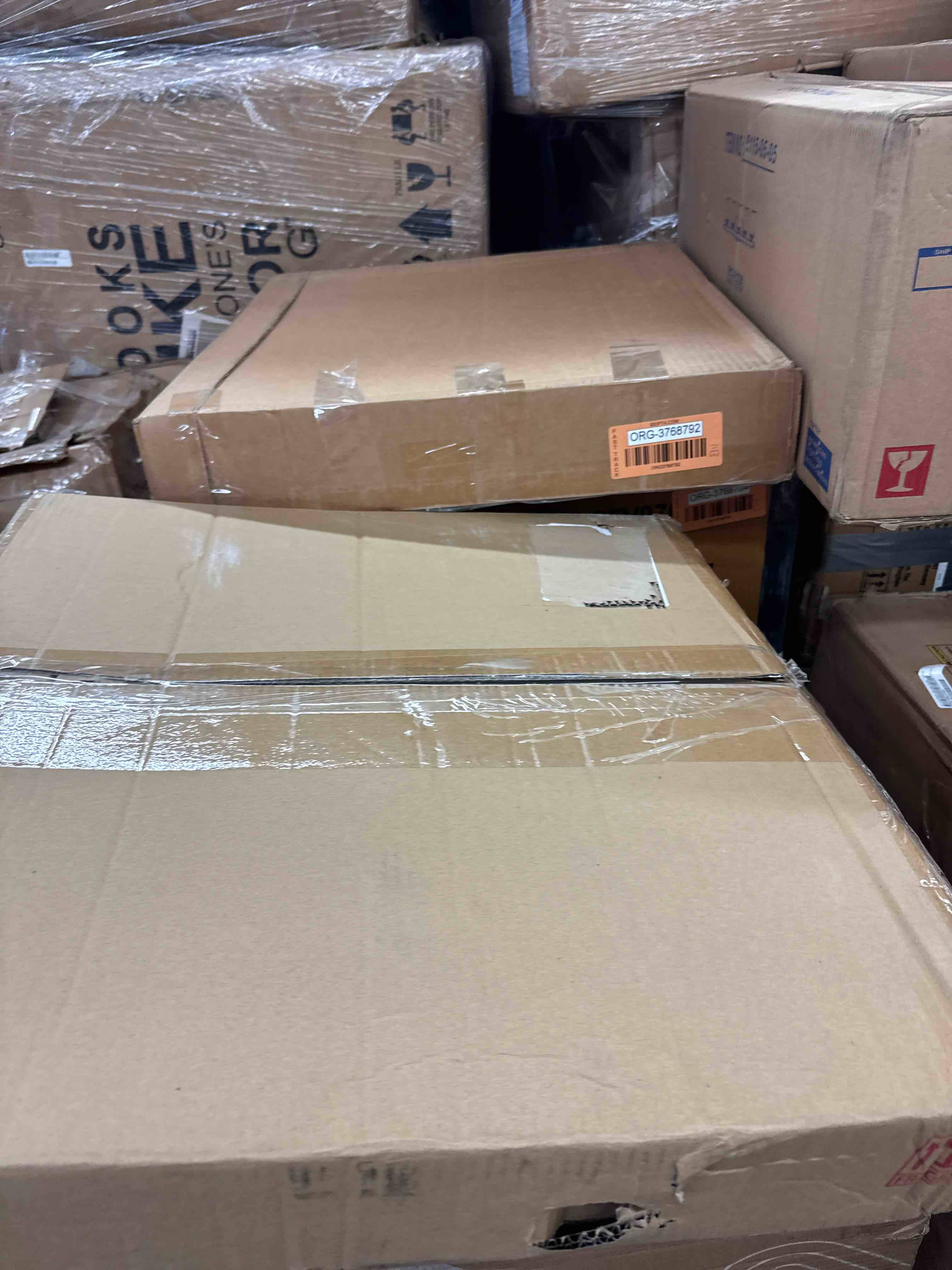 https://s3.amazonaws.com/lotting-images-prod/phillipi/ORG3768793_1729262980040.jpeg