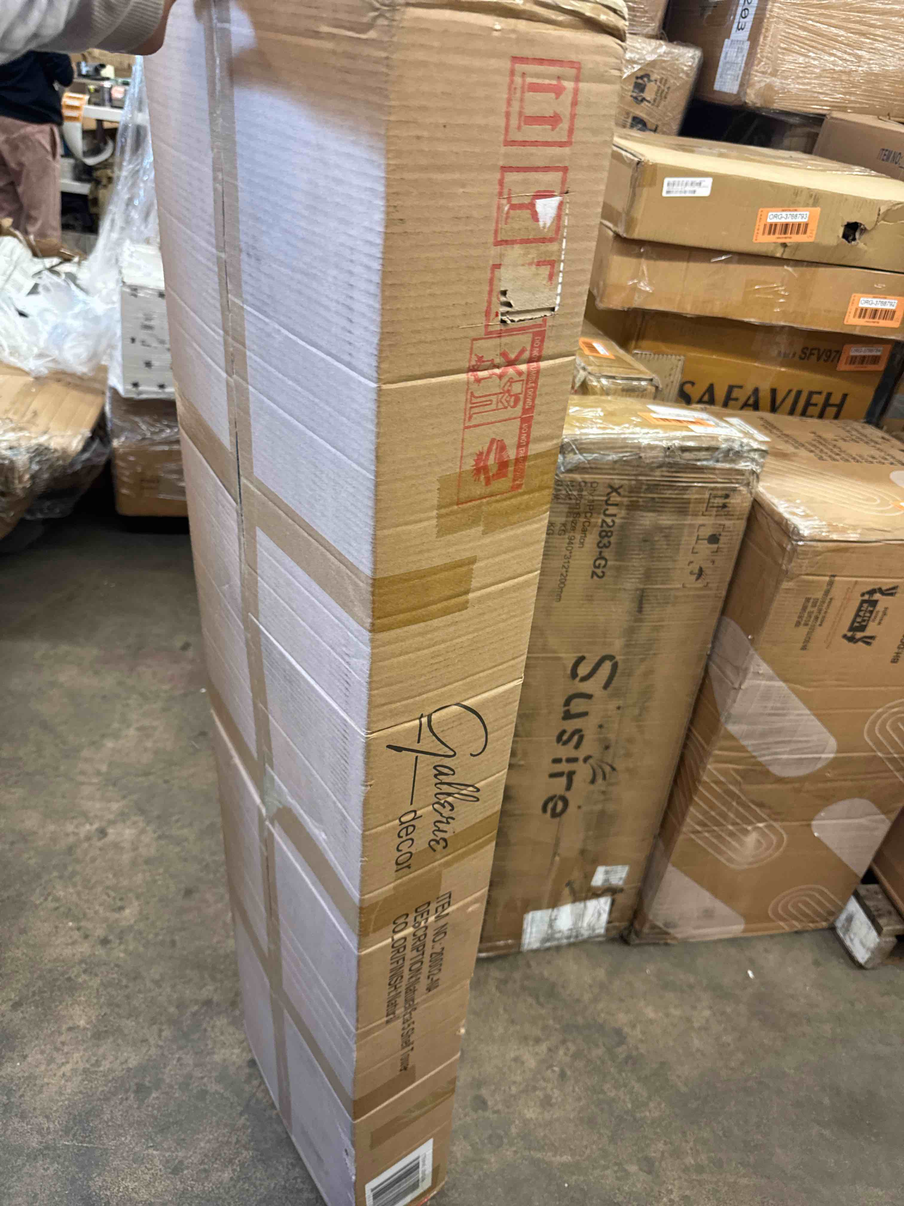 https://s3.amazonaws.com/lotting-images-prod/phillipi/ORG3768794_1729263059400.jpeg