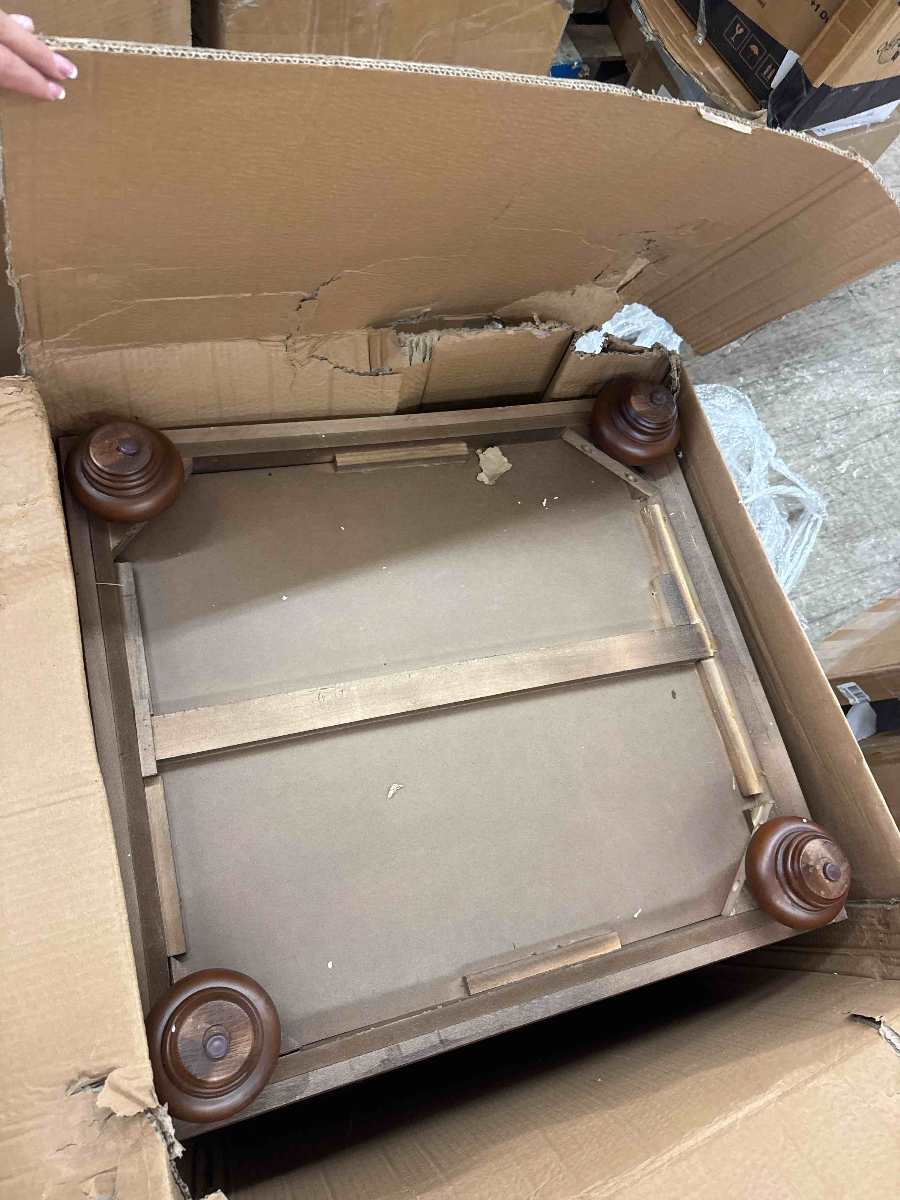 https://s3.amazonaws.com/lotting-images-prod/phillipi/ORG3769778_1732557798709.jpeg