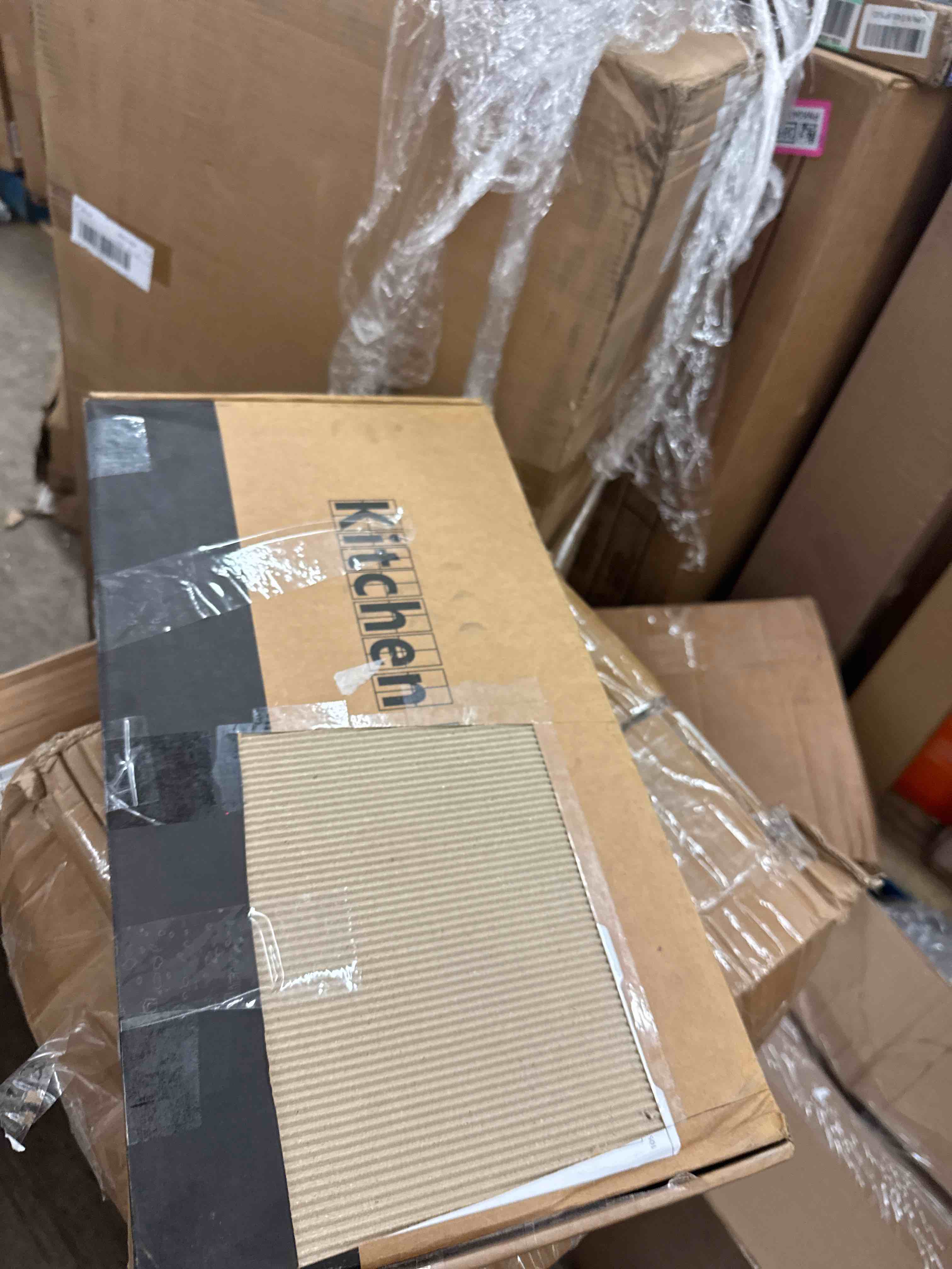 https://s3.amazonaws.com/lotting-images-prod/phillipi/ORG3769796_1732560971178.jpeg