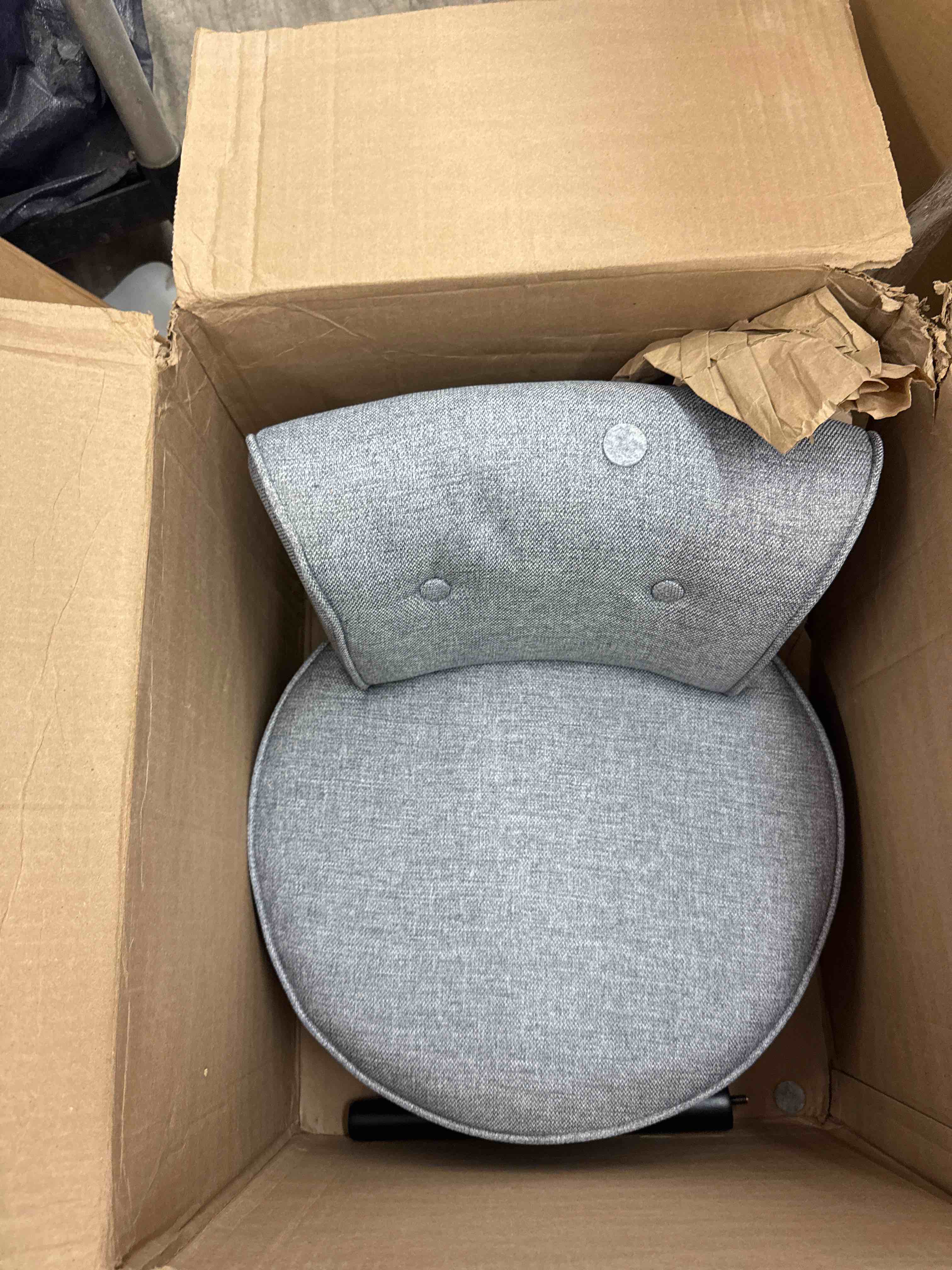 https://s3.amazonaws.com/lotting-images-prod/phillipi/ORG3769803_1732561854666.jpeg